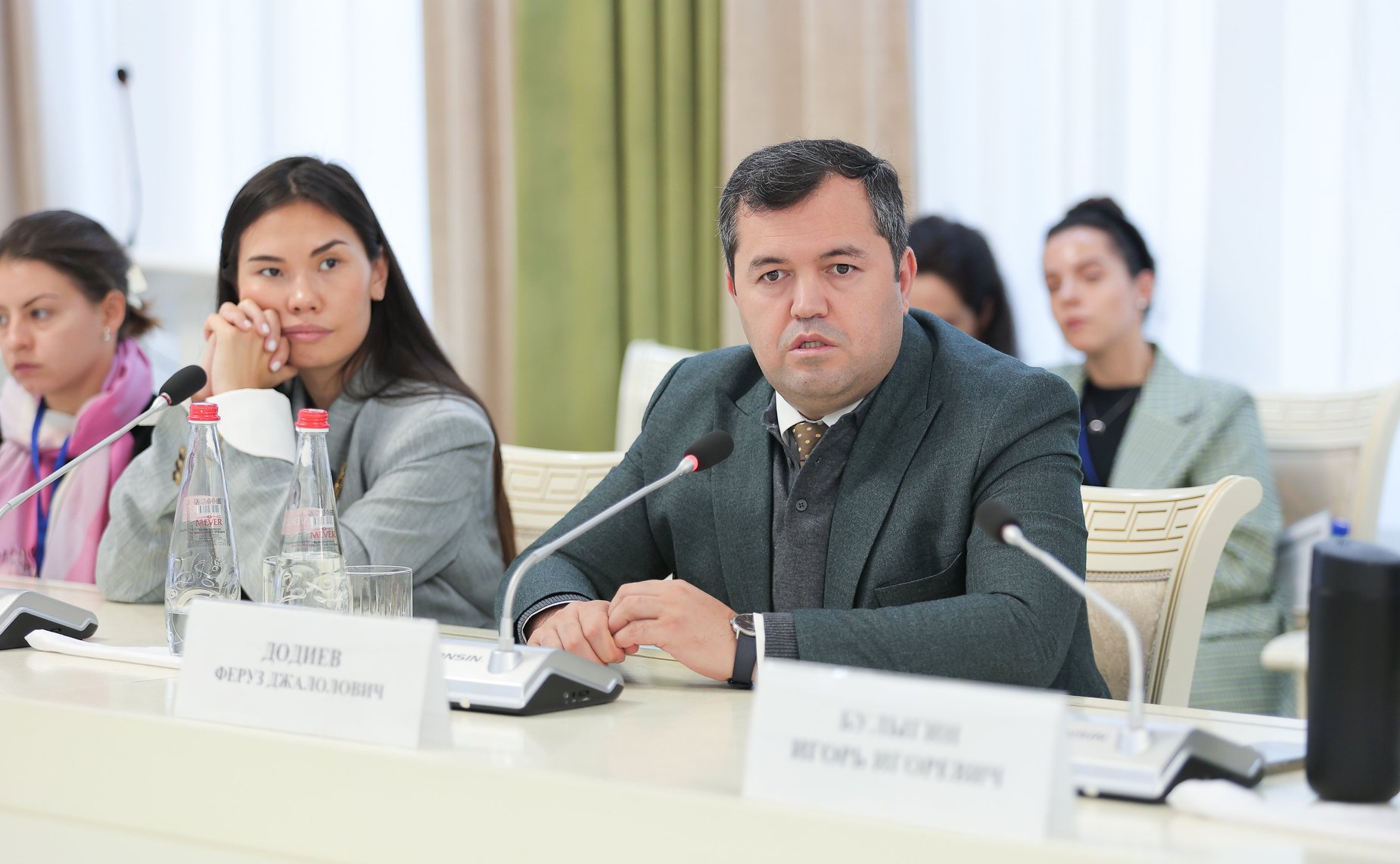 Ольга Щетинина приняла участие в круглом столе на тему «Межгосударственный горный маршрут» (автор: Пресс-служба Министерства экономики и территориального развития Республики Дагестан)