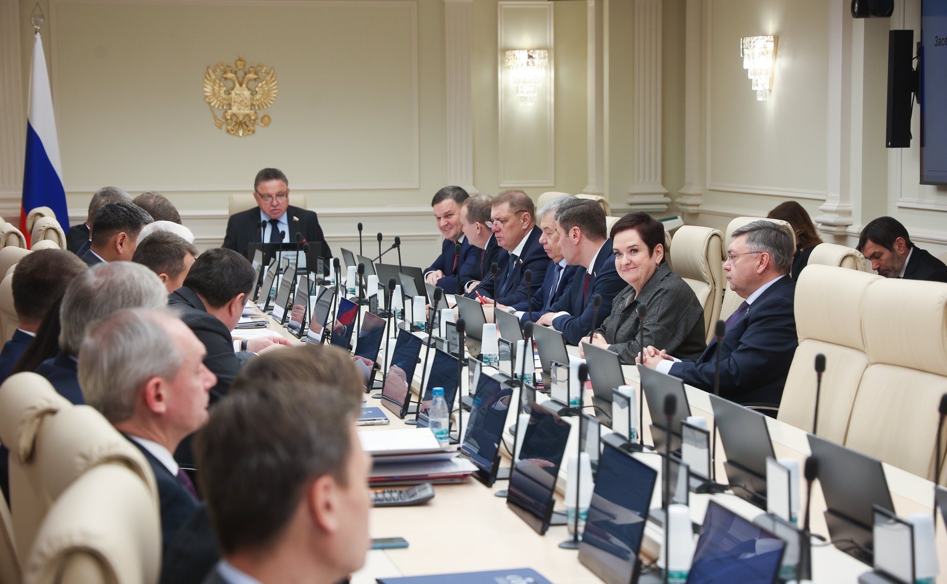 Заседание Комитета Совета Федерации по Регламенту и организации парламентской деятельности