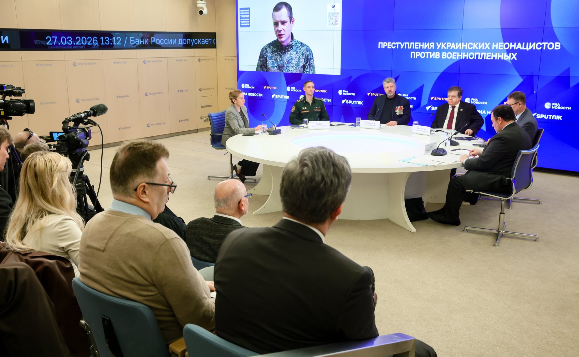 В пресс-центре медиагруппы «Россия сегодня» состоялась пресс-конференция Владимира Джабарова посвященная преступлениям киевского режима против военнопленных