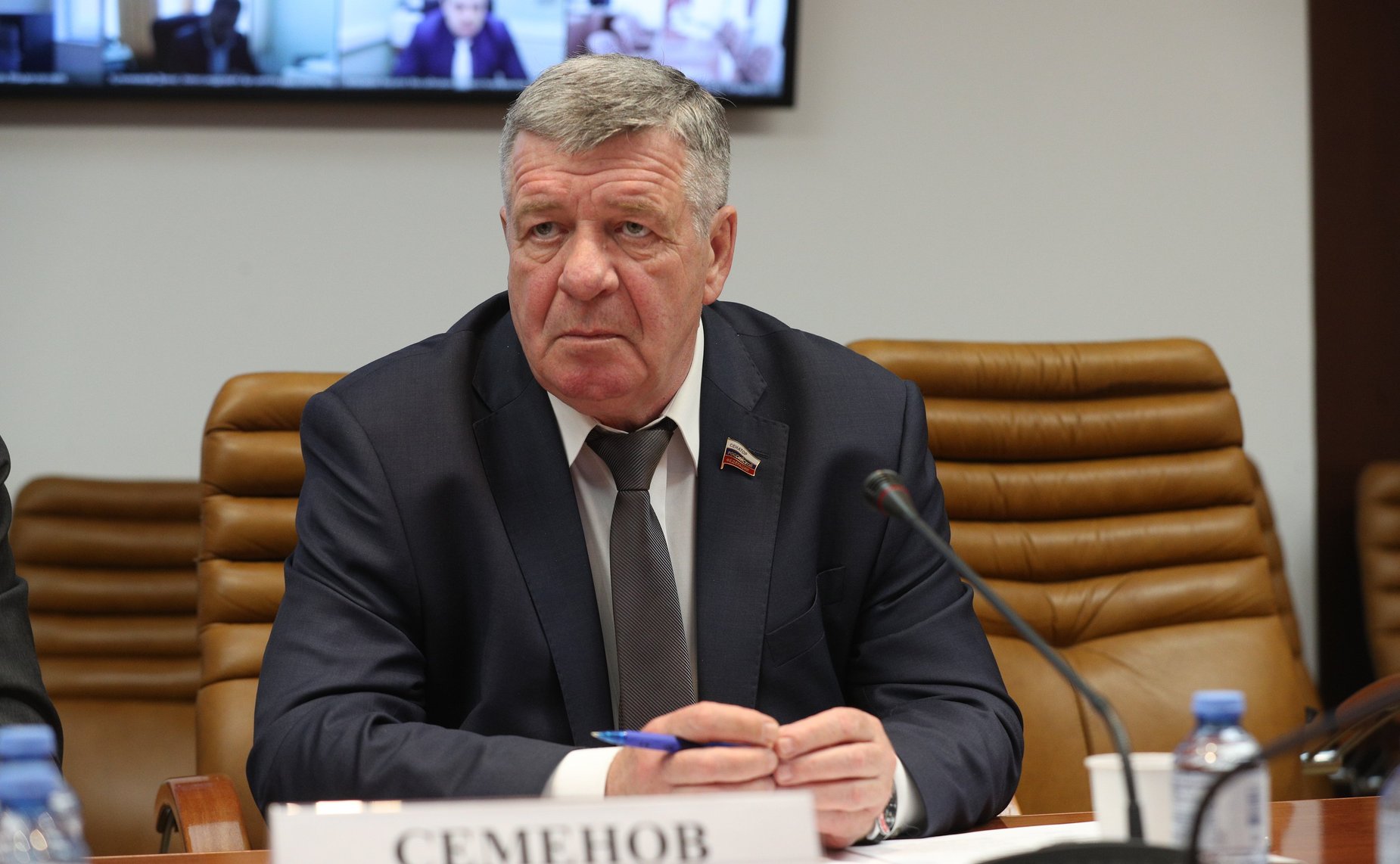 Валерий Семенов