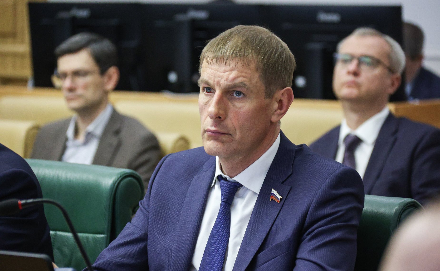 Олег Земцов