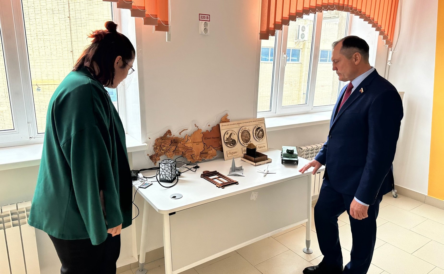 Игорь Мурог поздравил финалистов конкурса информационных технологий «Техно_Арт»