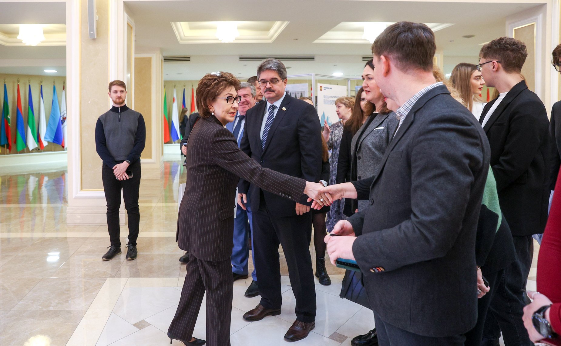 Открытие в Совете Федерации выставки федерального проекта «Чистая Арктика» и награждение лучших волонтеров и партнеров федерального проекта «Чистая Арктика»