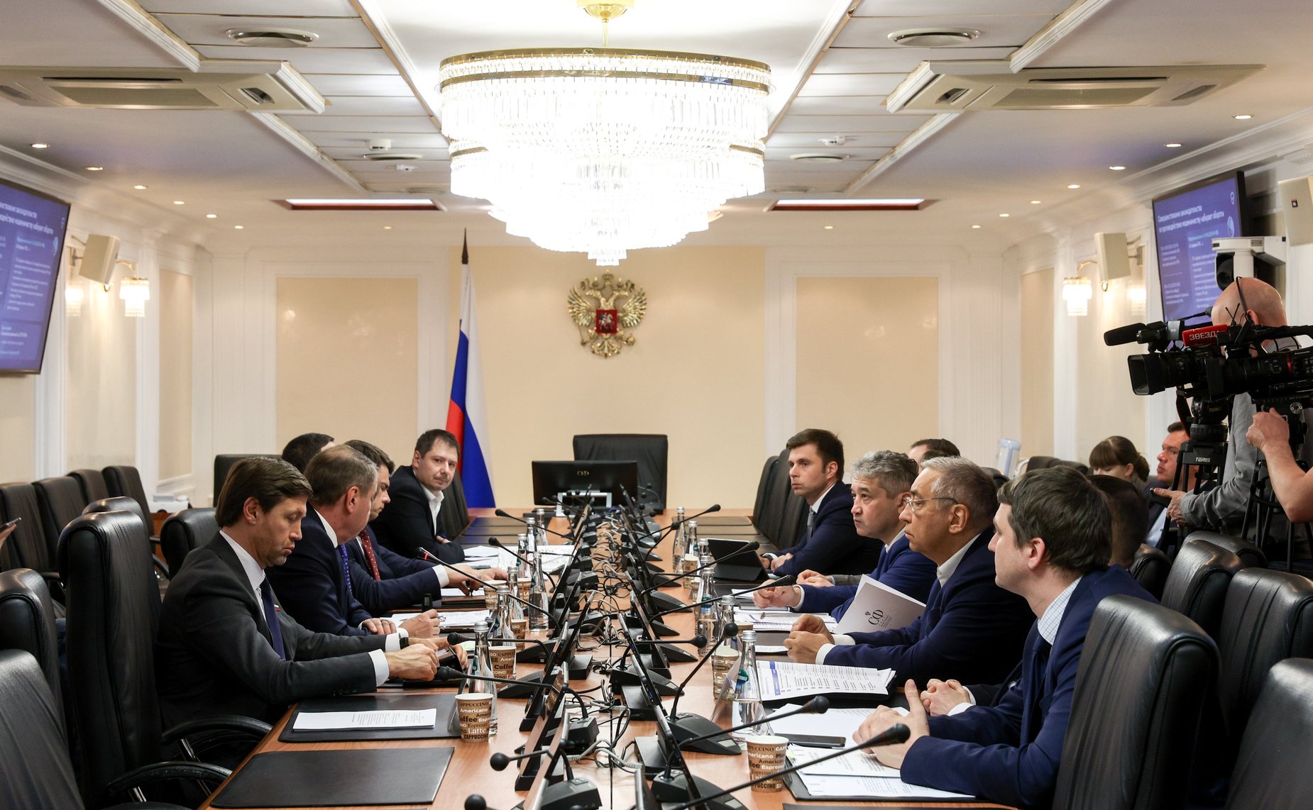 Заседание Комиссии СФ по информационной политике и взаимодействию со СМИ «Борьба с телефонным мошенничеством: достижения и задачи. По следам принятия ФЗ-41 от 01.04.25»