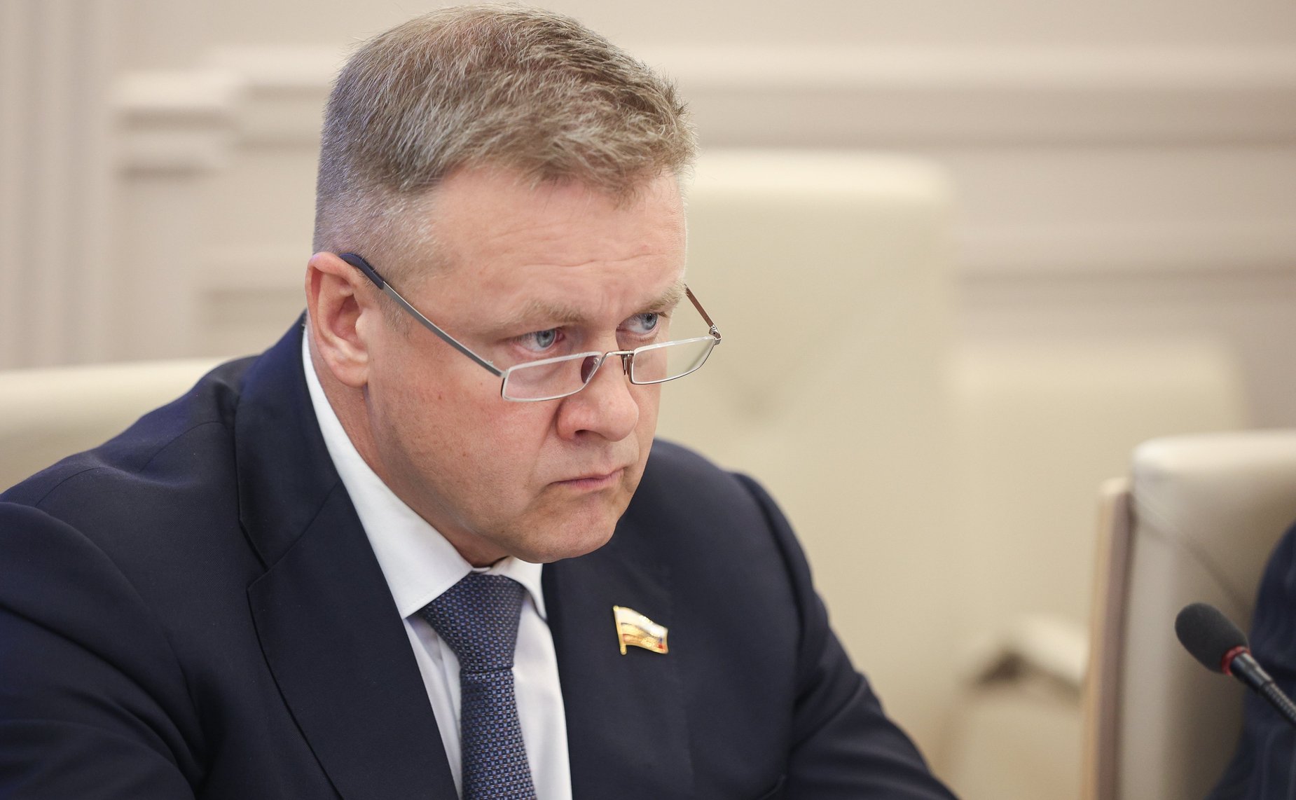 Николай Любимов