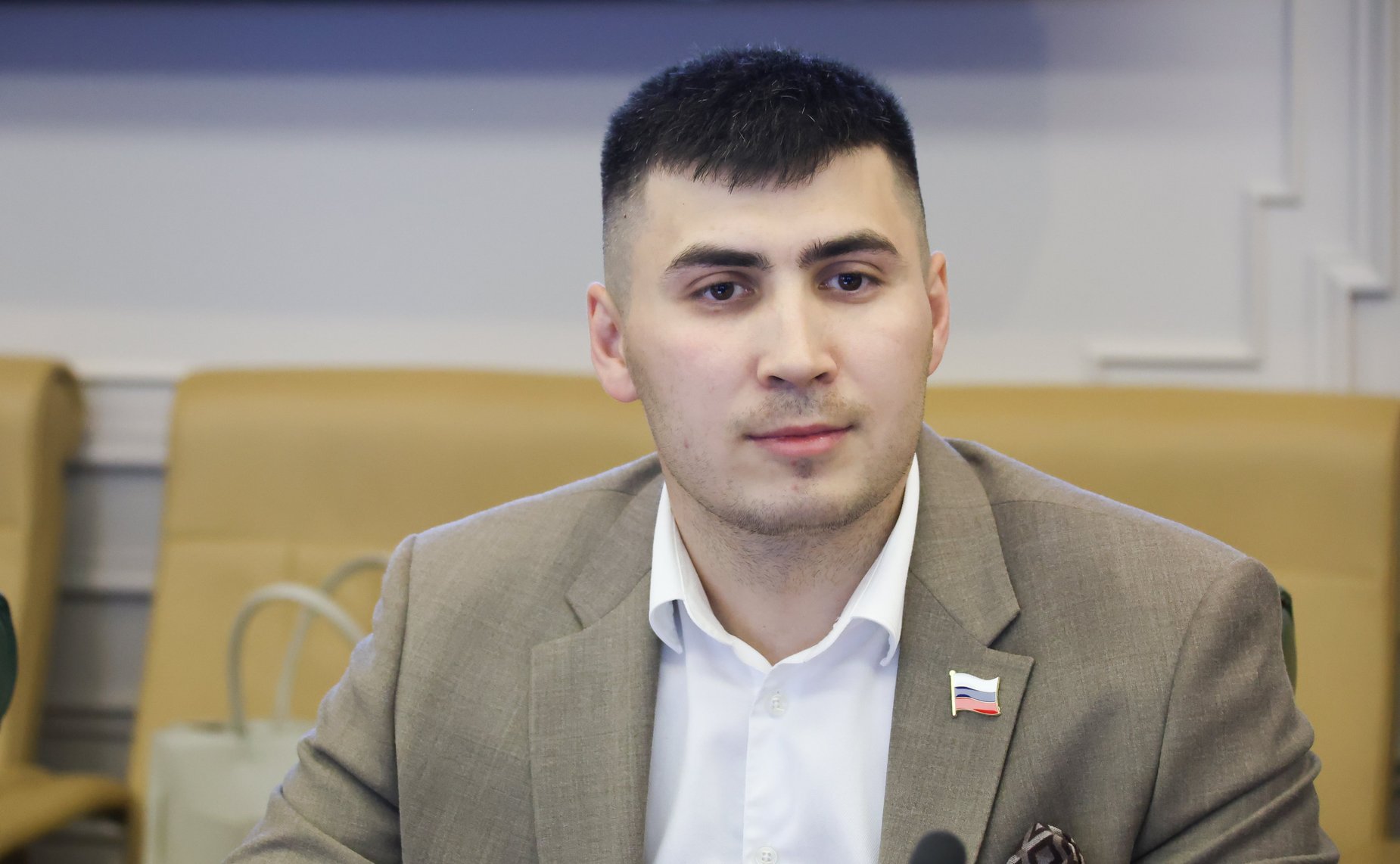 Александр Варфоломеев провел встречу с делегацией Законодательного Собрания Северо-Западной провинции Южно-Африканской Республики при участии Палаты молодых законодателей при Совете Федерации