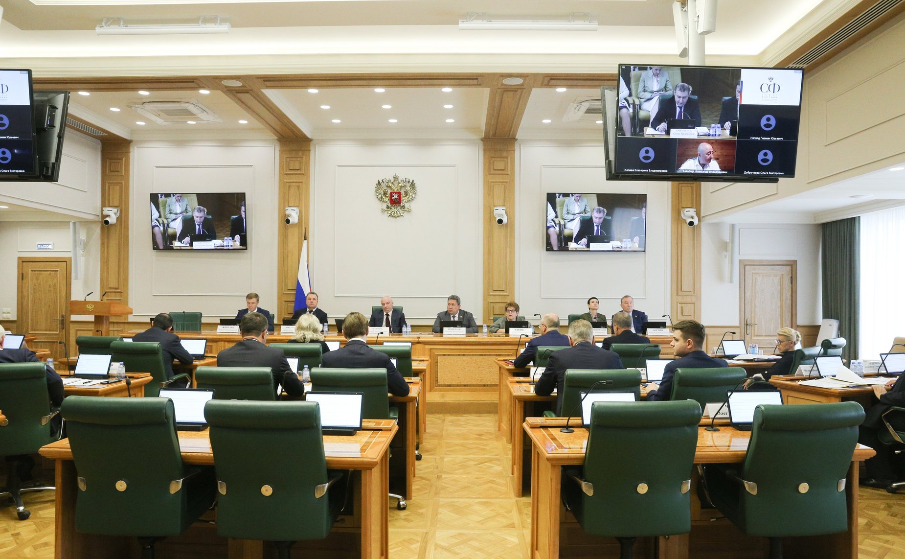 Заседание Комитета СФ по конституционному законодательству и государственному строительству