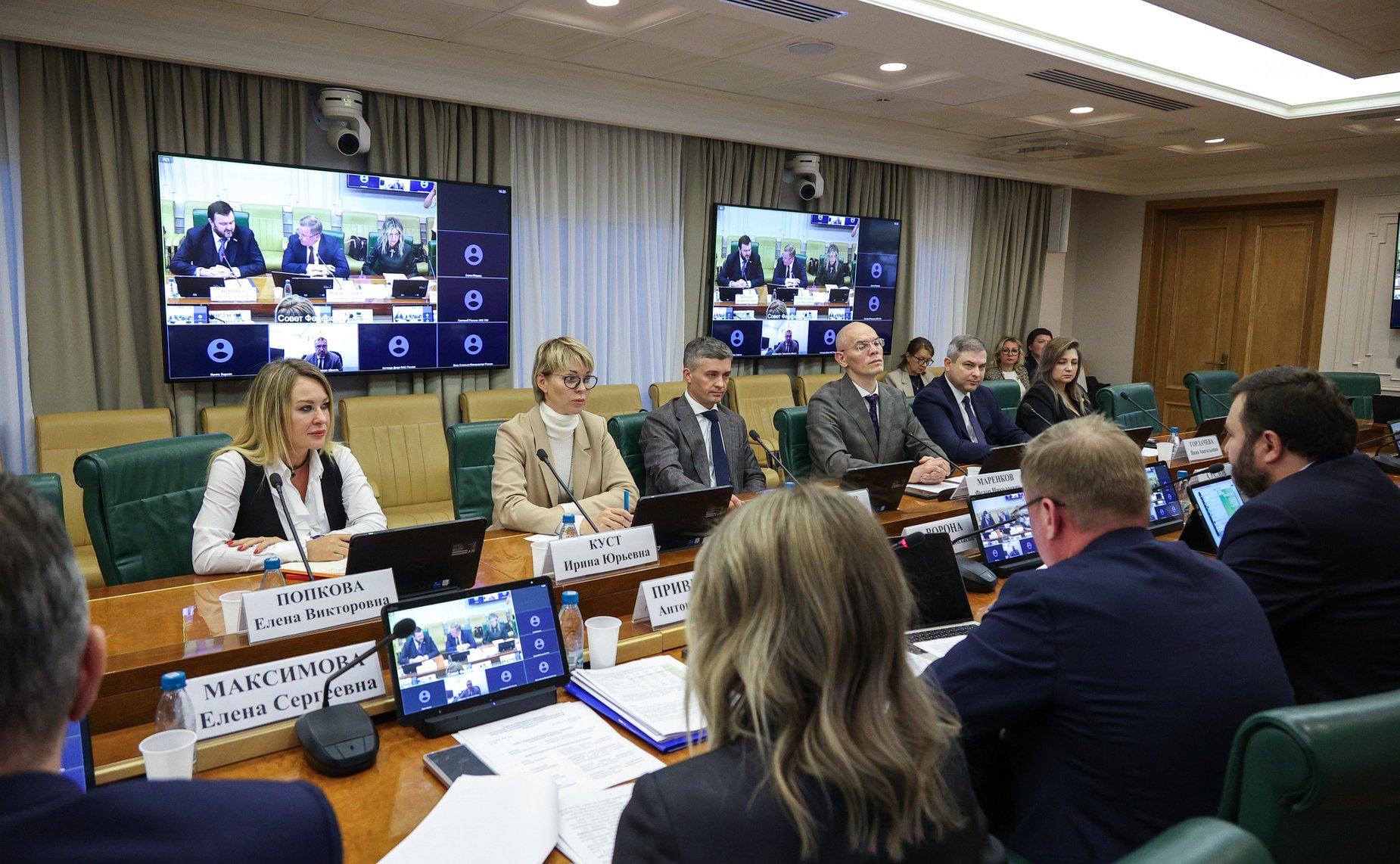 Совещание Комитет Совета Федерации по экономической политике «Актуальные проблемы связи и телекоммуникаций на территориях воссоединенных субъектов Российской Федерации»