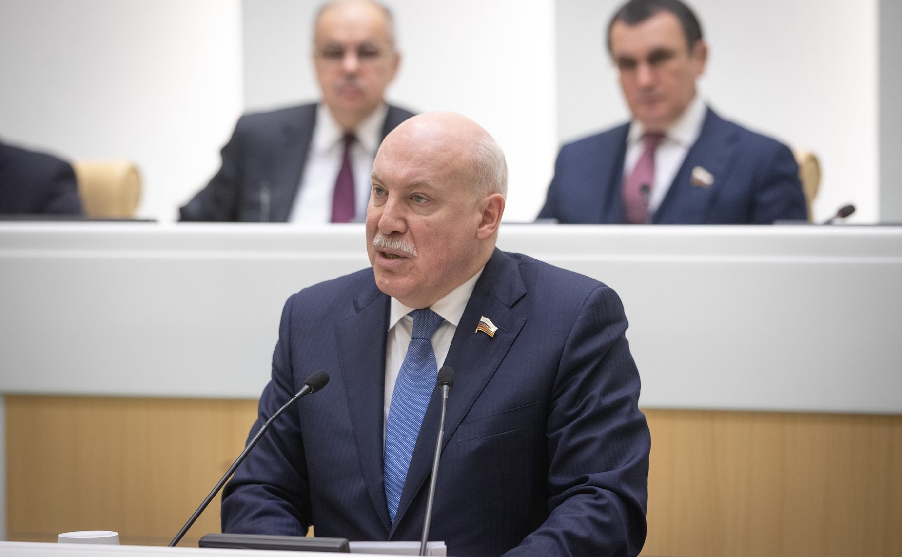 Дмитрий Мезенцев