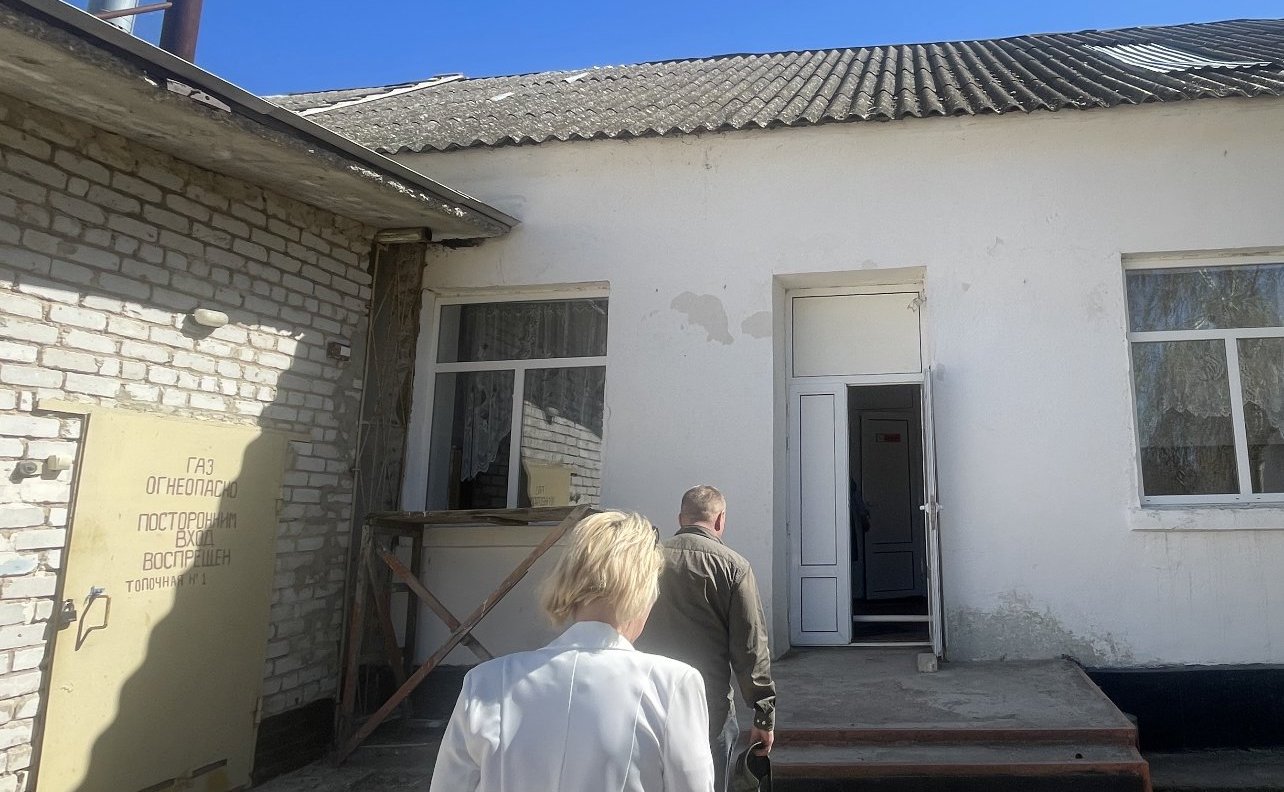 Игорь Кастюкевич посетил школу в поселке Стрелковое Генического района