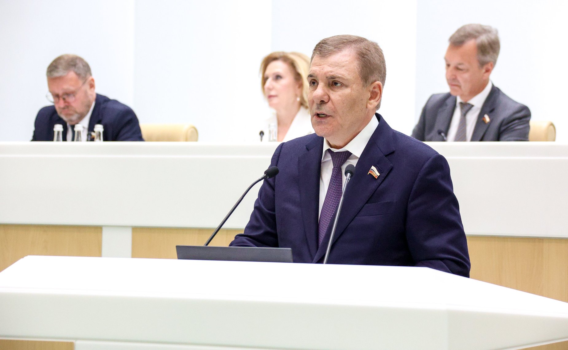 Арсен Каноков