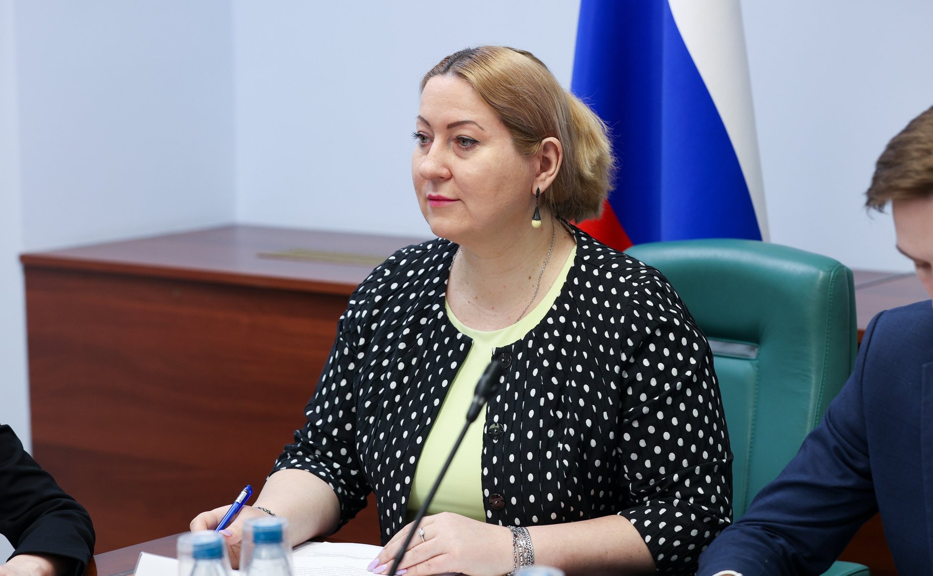 Совещание Комитета СФ по Регламенту и организации парламентской деятельности «Профессиональная этика в деятельности должностных лиц органов публичной власти»