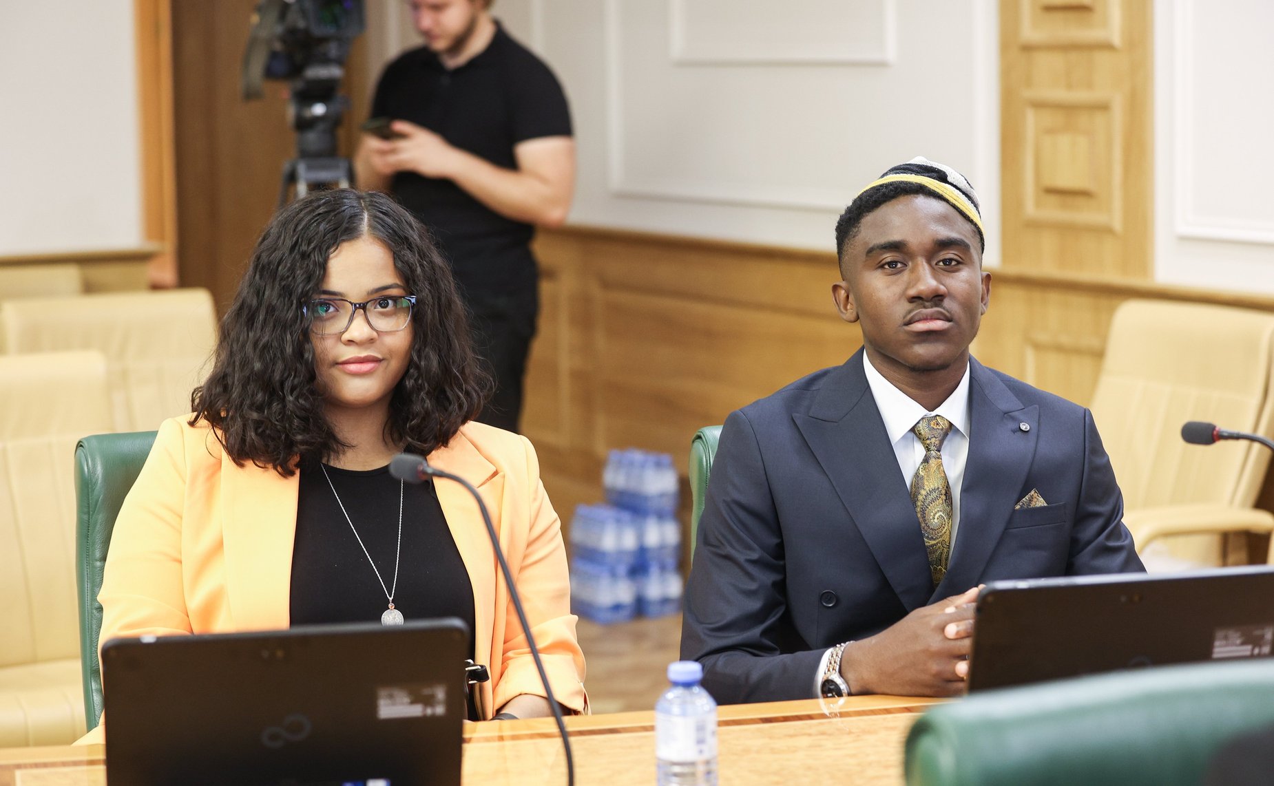 Церемония награждения победителей IV Конкурса чтецов среди студентов аспирантов из стран Азии и Африки «Победа в сердцах поколений» в рамках подготовки к Саммиту Россия-Африка