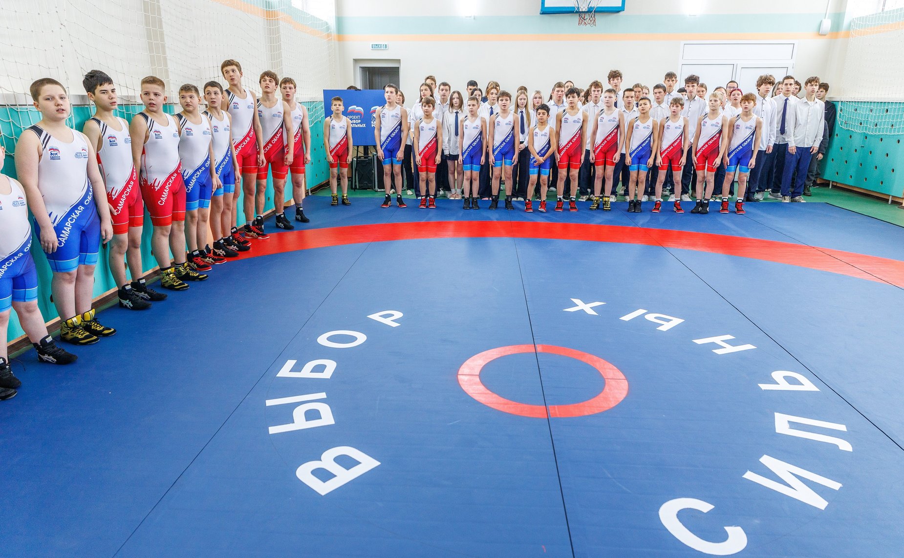 Александр Карелин встретился с молодыми борцами и их тренерами