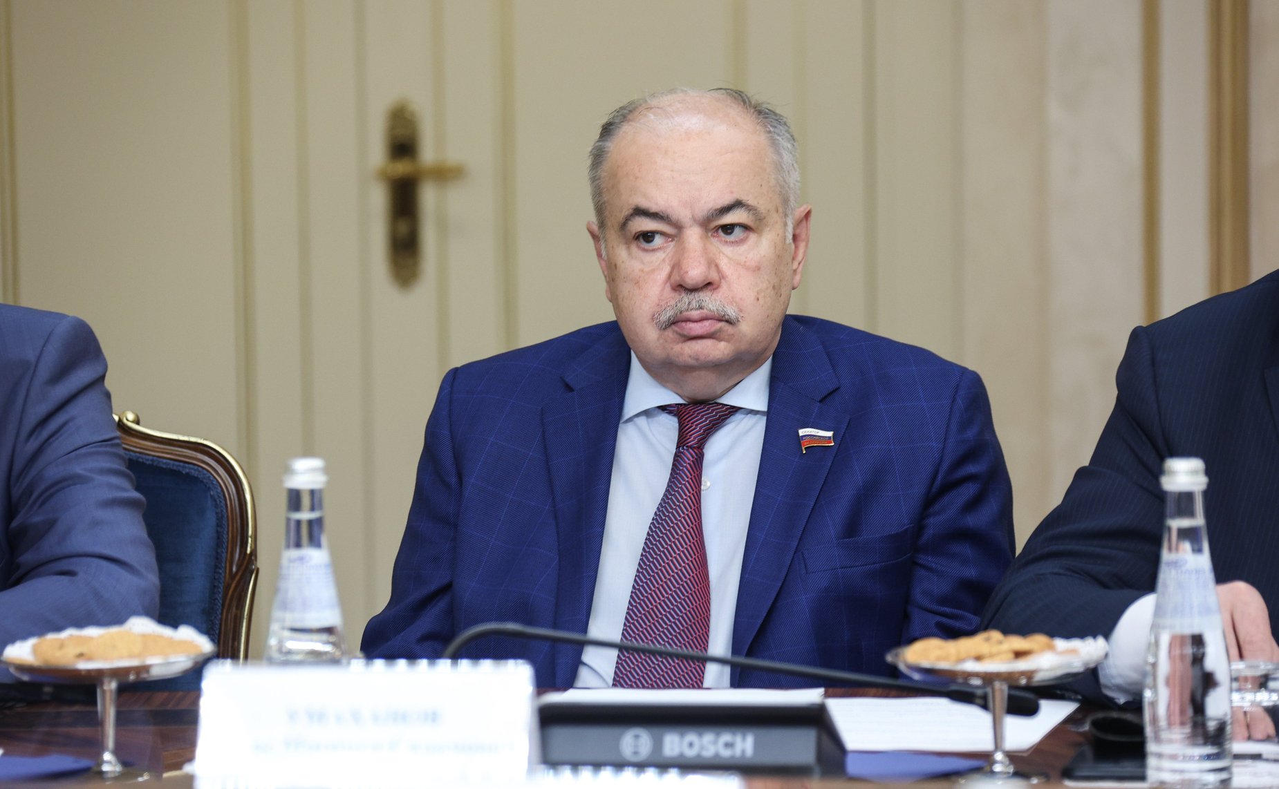 Ильяс Умаханов