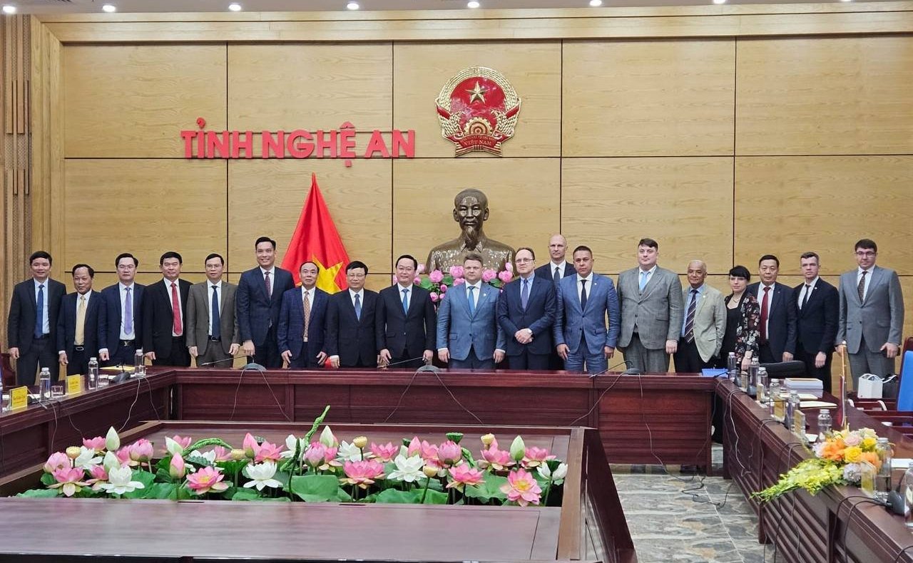 Айрат Гибатдинов в составе делегации правительства Ульяновской области посетил с рабочим визитом Социалистическую Республику Вьетнам