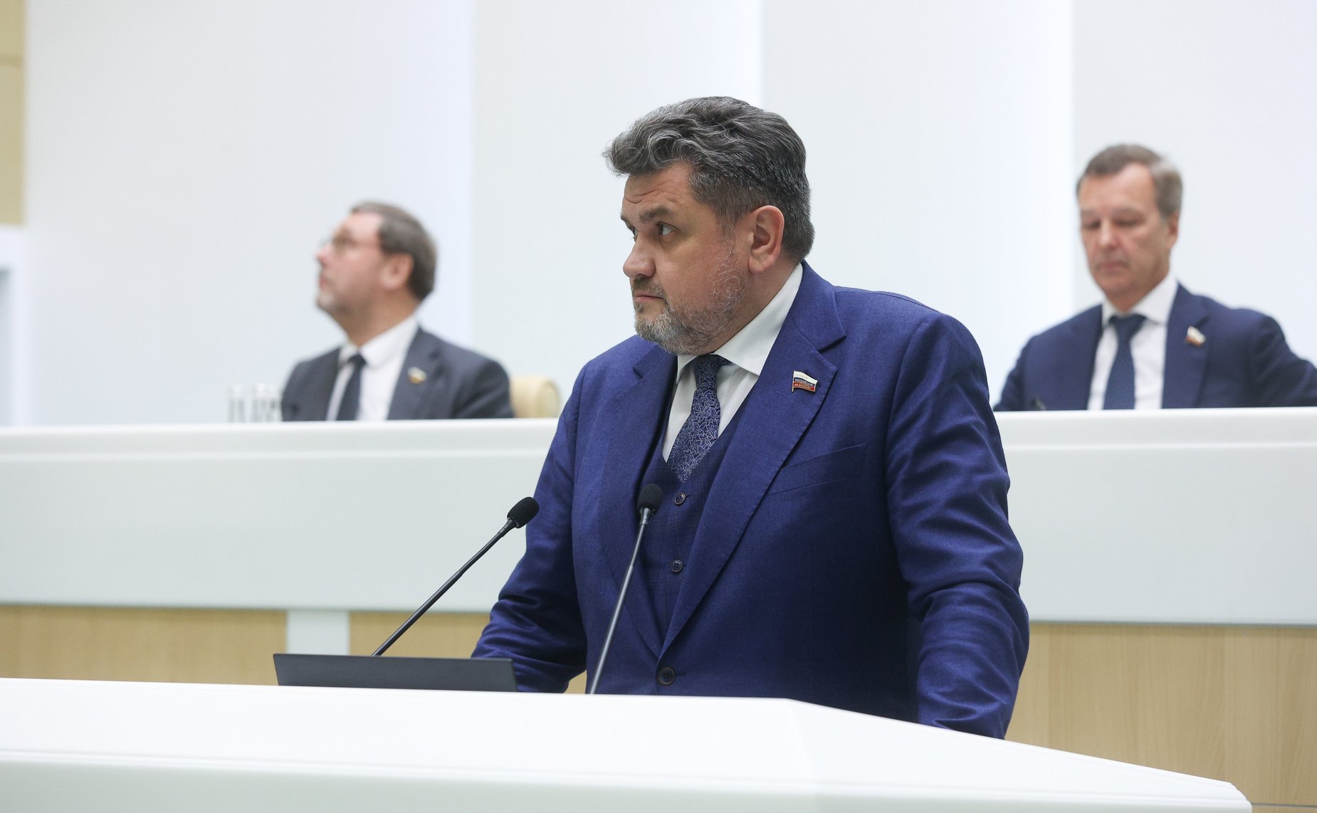 Александр Жууков