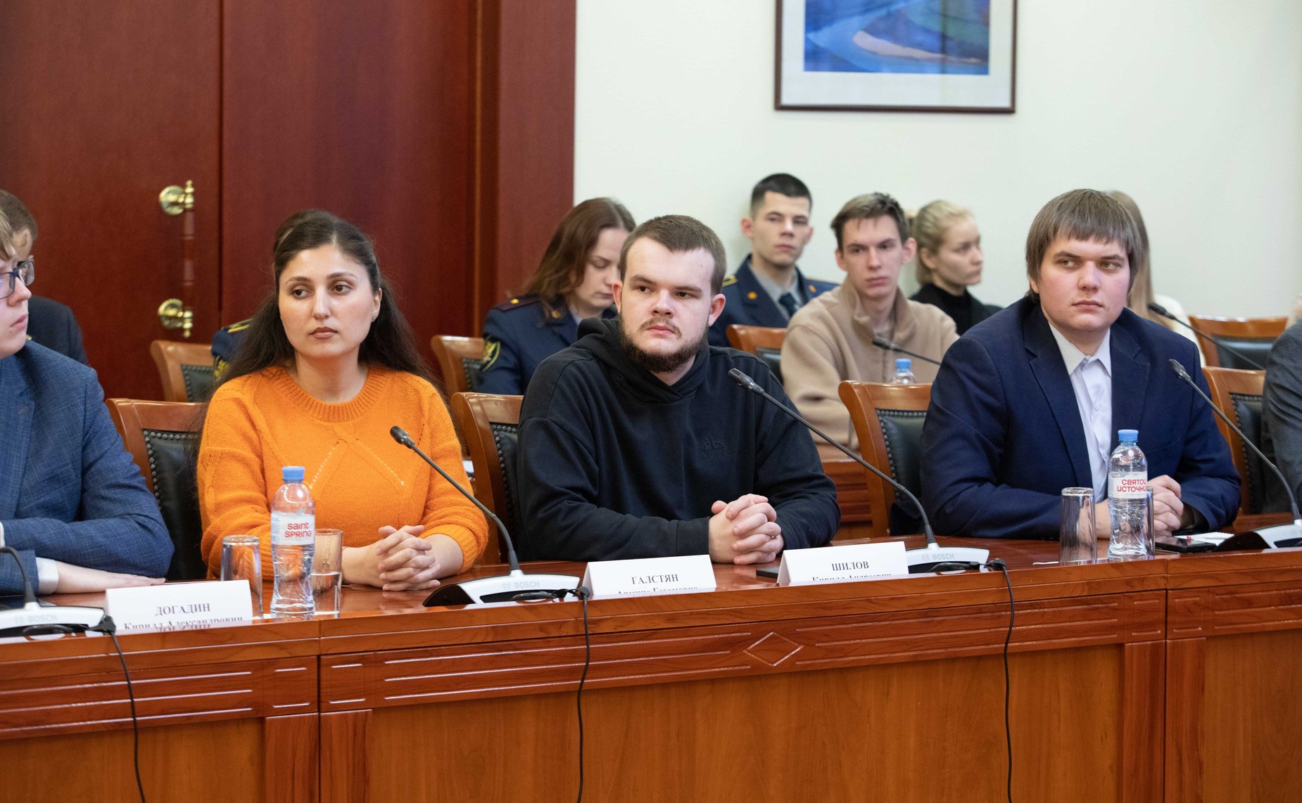 Заседание Дискуссионного клуба Молодежного парламента Вологодской области