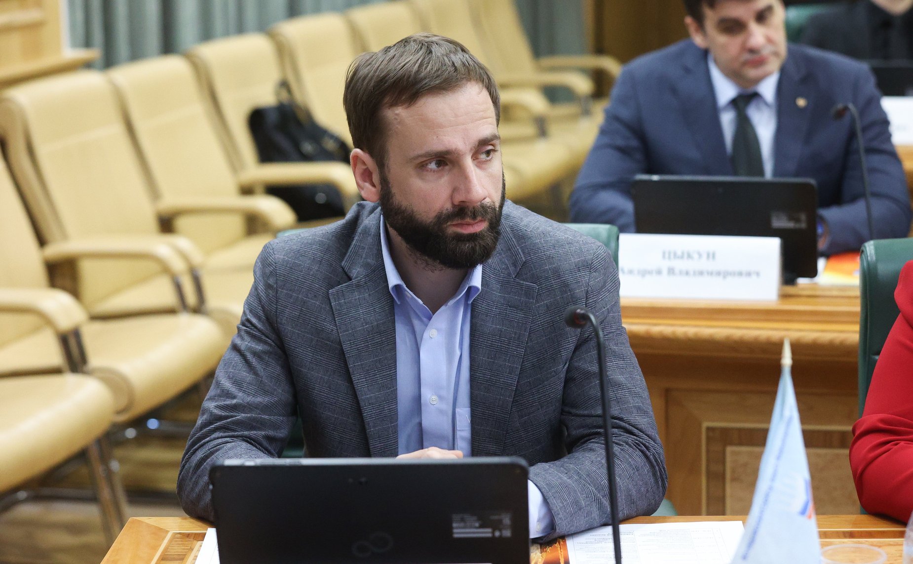 Совещание Комитета СФ по аграрно-продовольственной политике и природопользованию «Об итогах работы по развитию агрострахования с государственной поддержкой в 2025 году и дальнейших планах по развитию системы»