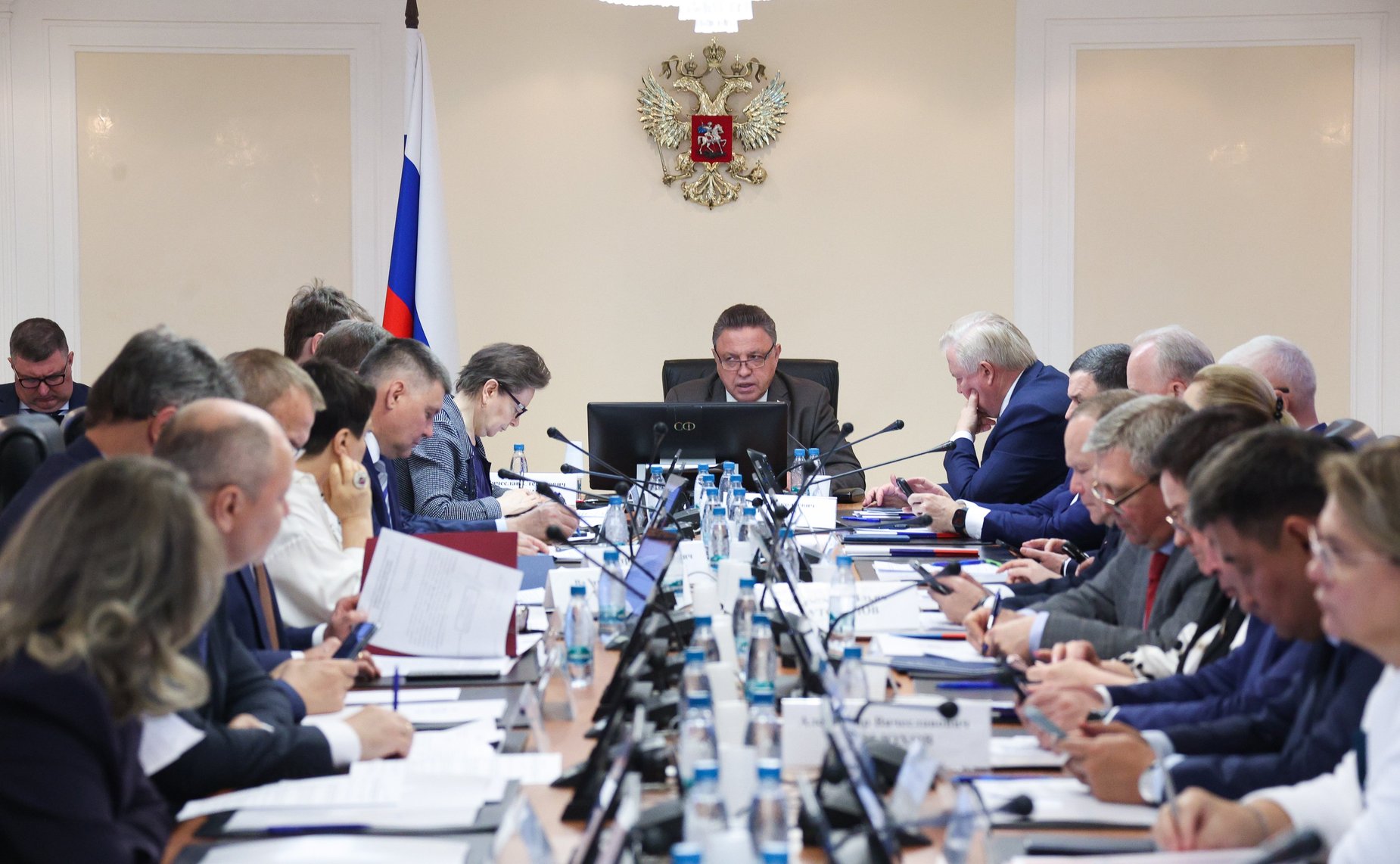 Круглый стол Комитета СФ по Регламенту и организации парламентской деятельности совместно с Комитетом СФ по экономической политике «Совершенствование законодательства Российской Федерации о государственном контроле (надзоре), муниципальном контроле»