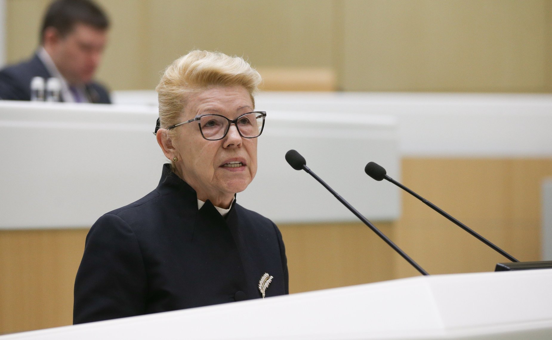 Елена Мизулина