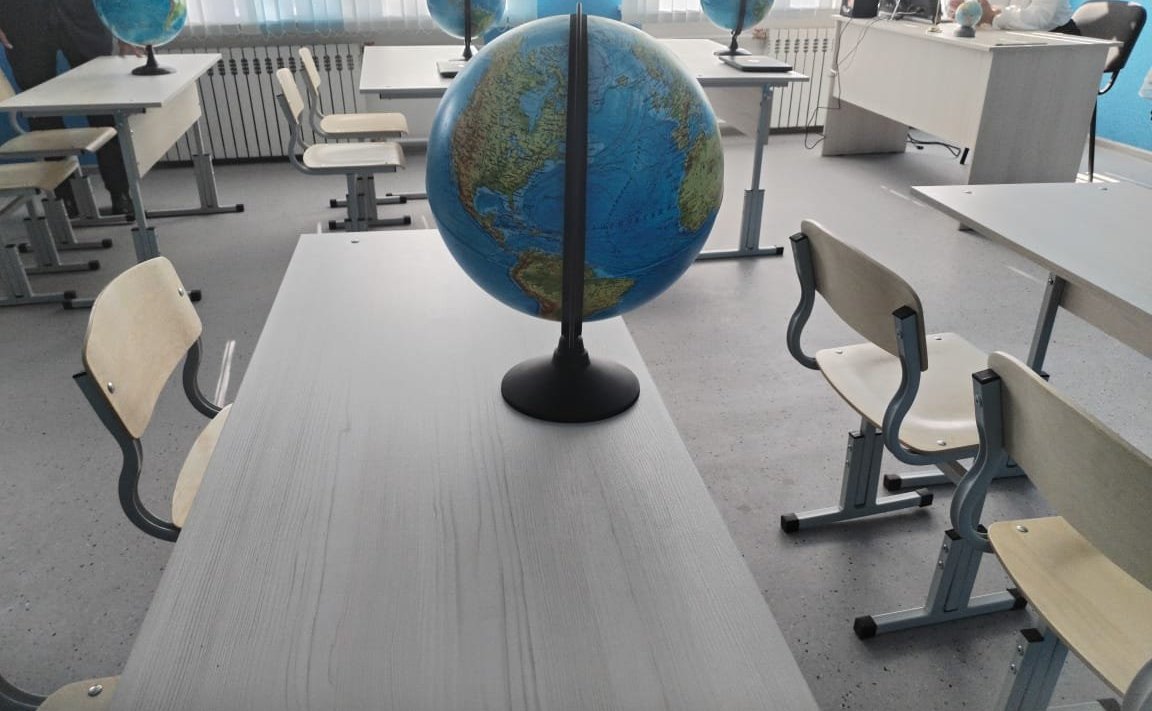 Сергей Михайлов принял участие в торжественном открытии школы после капитального ремонта в селе Тохтор Акшинского округа