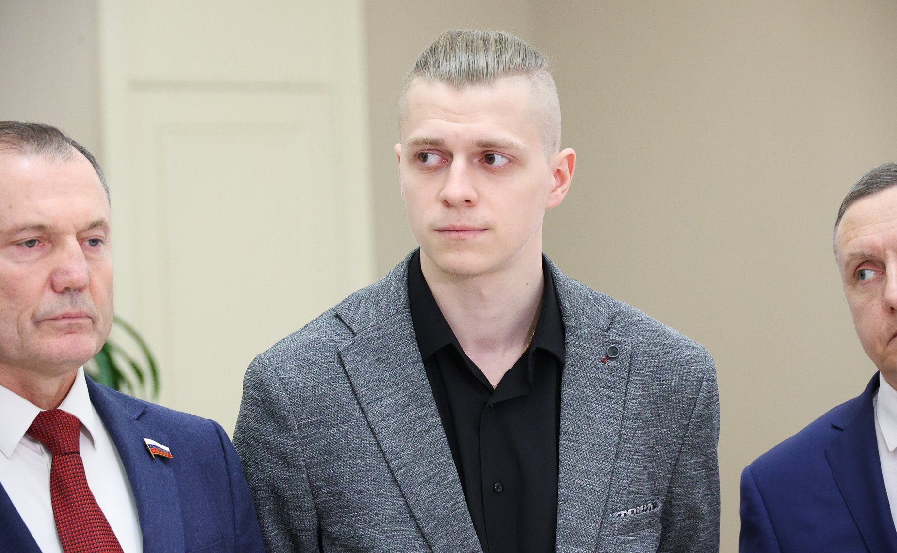 Передача награды семье погибшего участника СВО