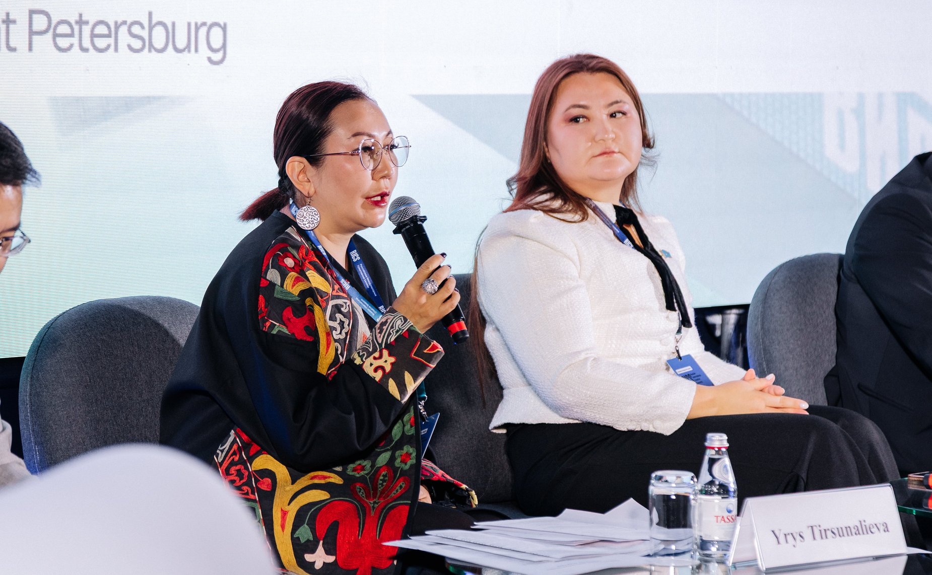 Участие заместителя Председателя СФ Инны Святенко в мероприятиях Международной конференции по креативной экономике. Сессия «Сотрудничество в сфере креативной экономики стран ШОС»