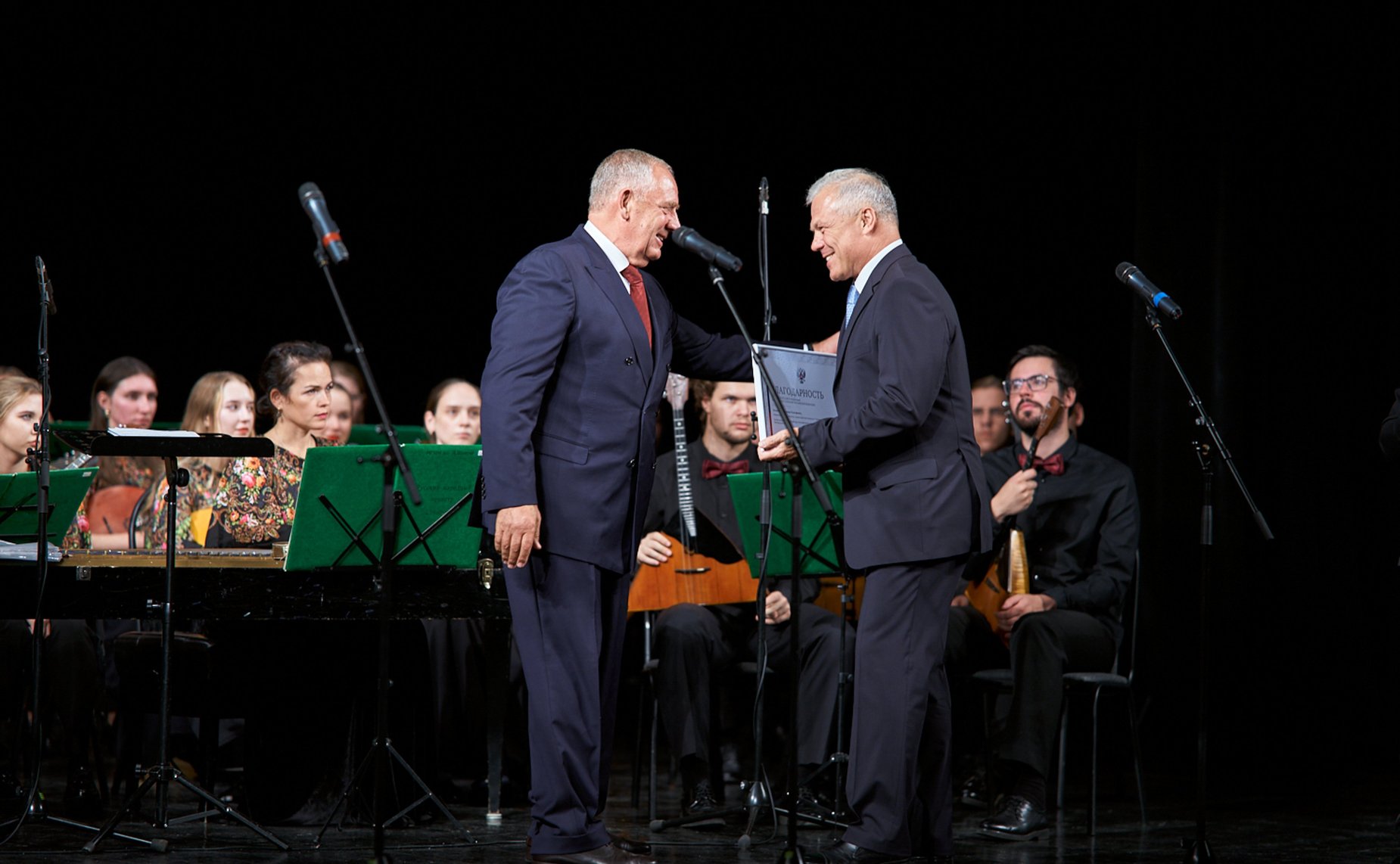 Сергей Митин приветствовал участников благотворительного концерта «Себя не мыслим без России» из цикла «Шедевры русской музыки» в Великом Новгороде
