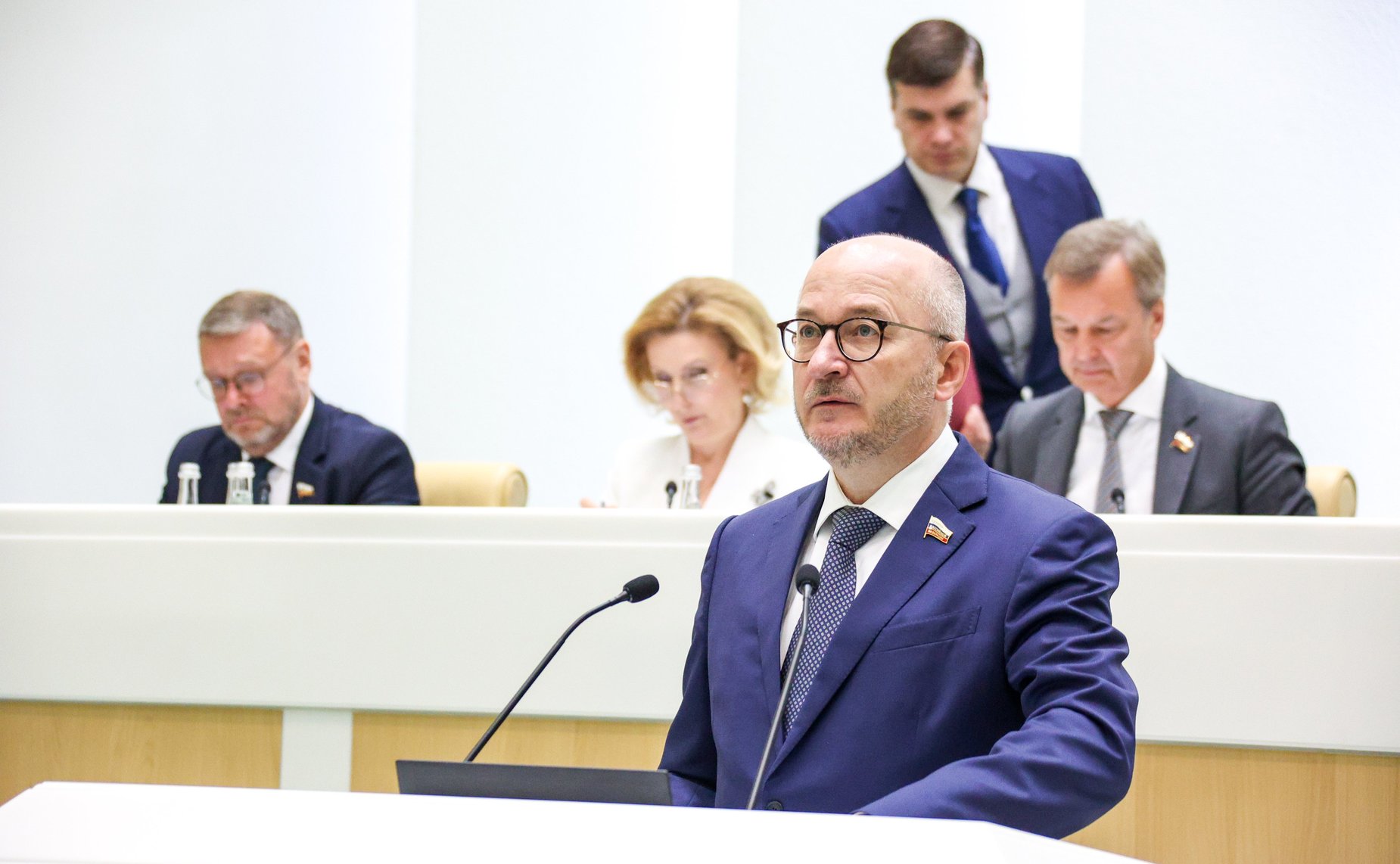 Олег Цепкин