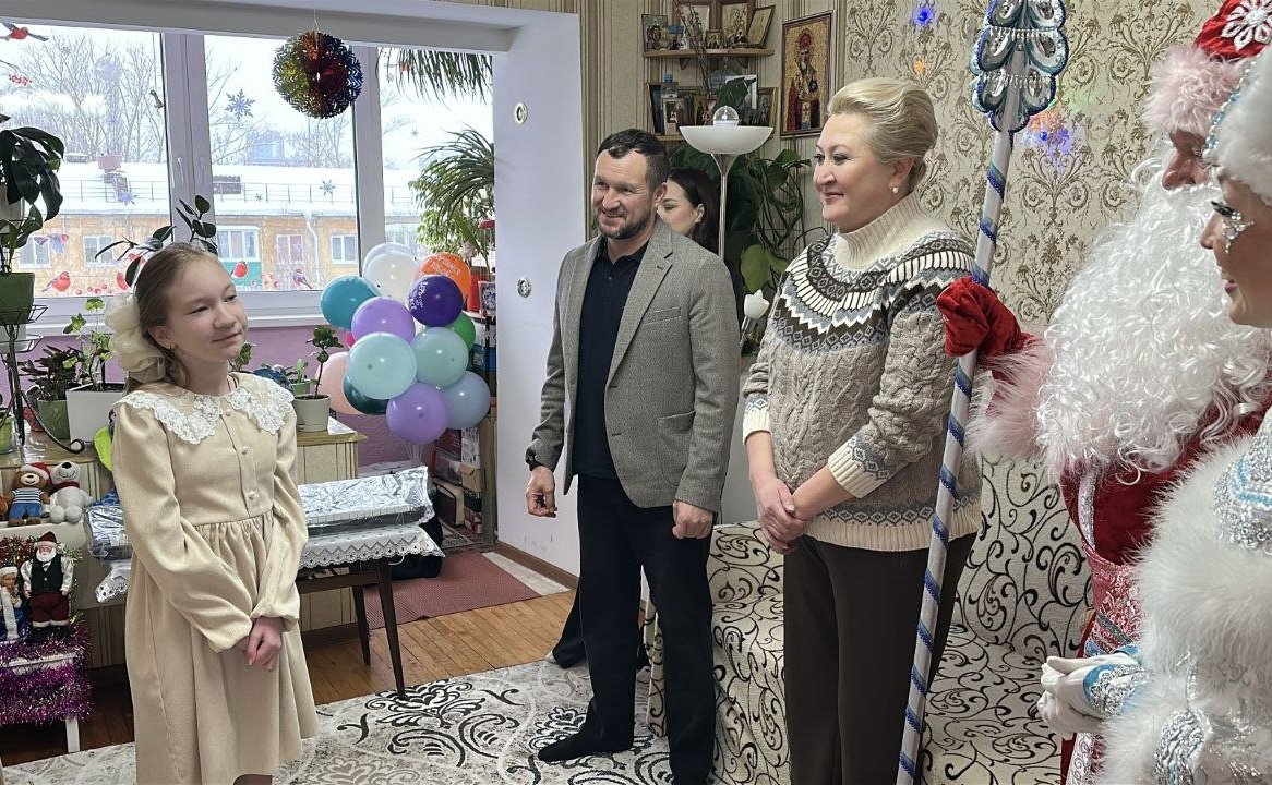 Лилия Гумерова исполнила новогоднюю мечту 10-летней Виктории из Уфы
