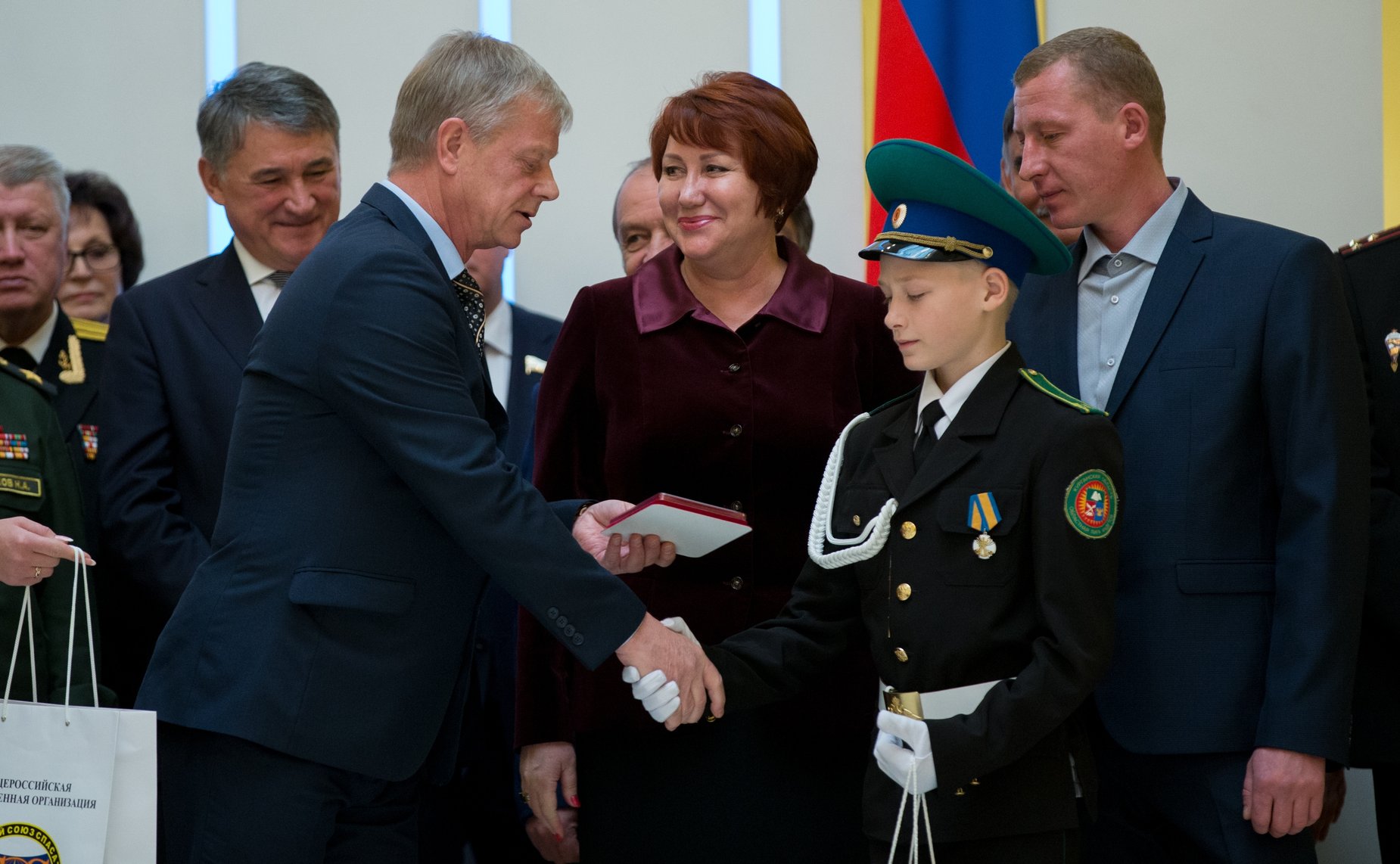 Награждение детей-героев, проявивших мужество в экстремальных ситуациях и спасших человеческие жизни