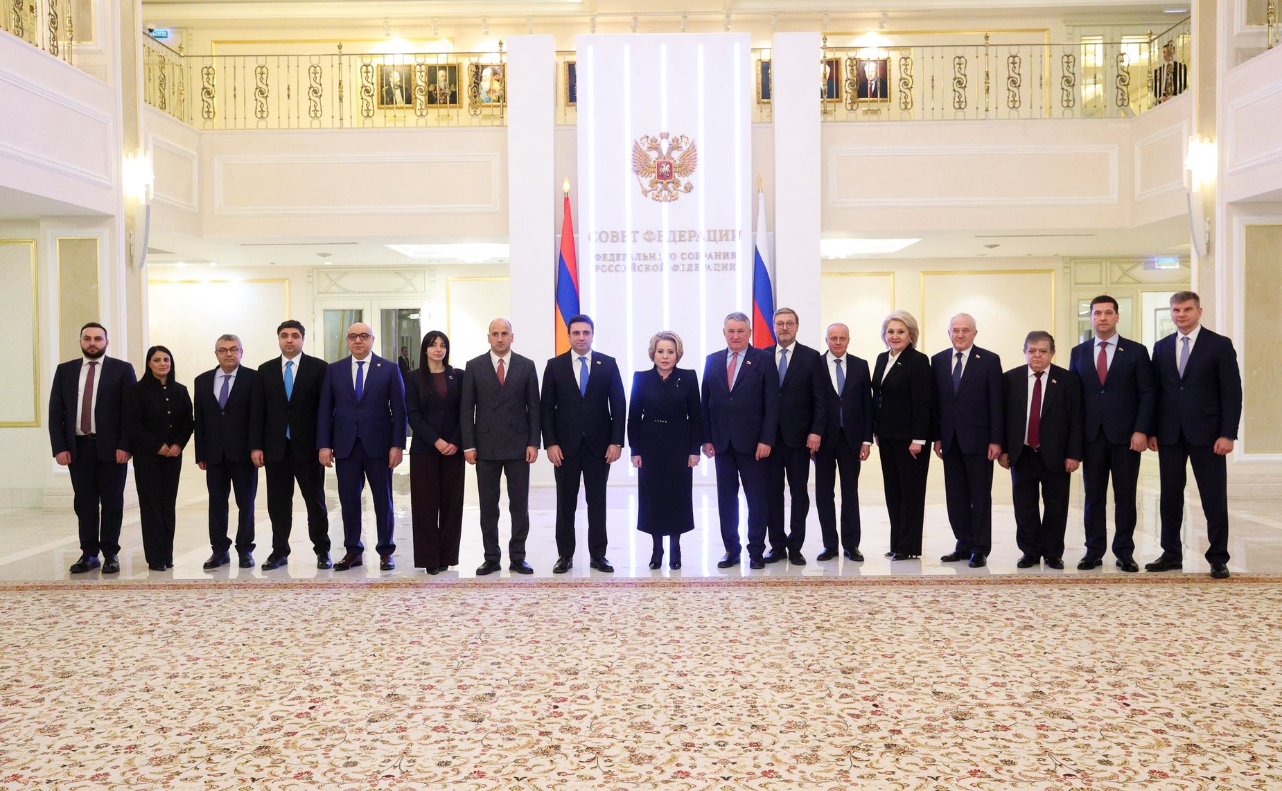 Встреча Председателя Совета Федерации Валентины Матвиенко с Председателем Национального Собрания Республики Армения Аленом Симоняном