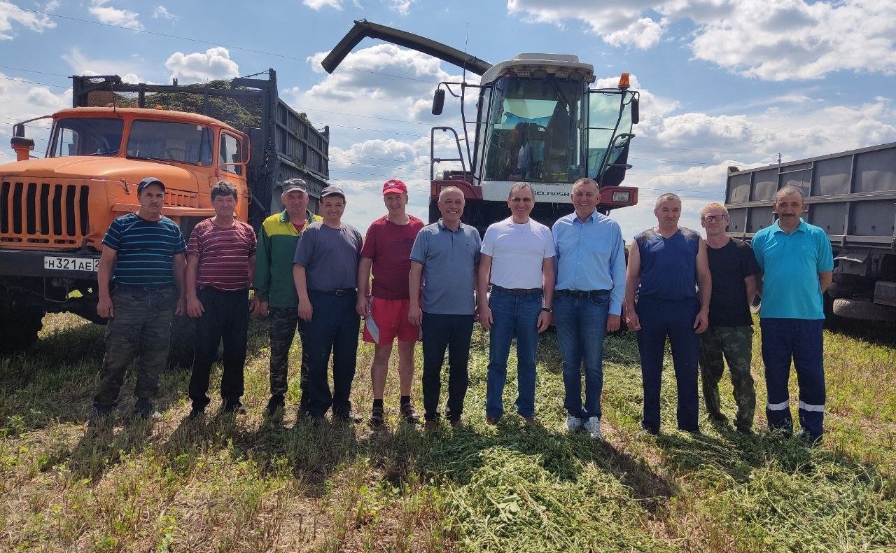 Николай Федоров посетил агропредприятие в Чувашии