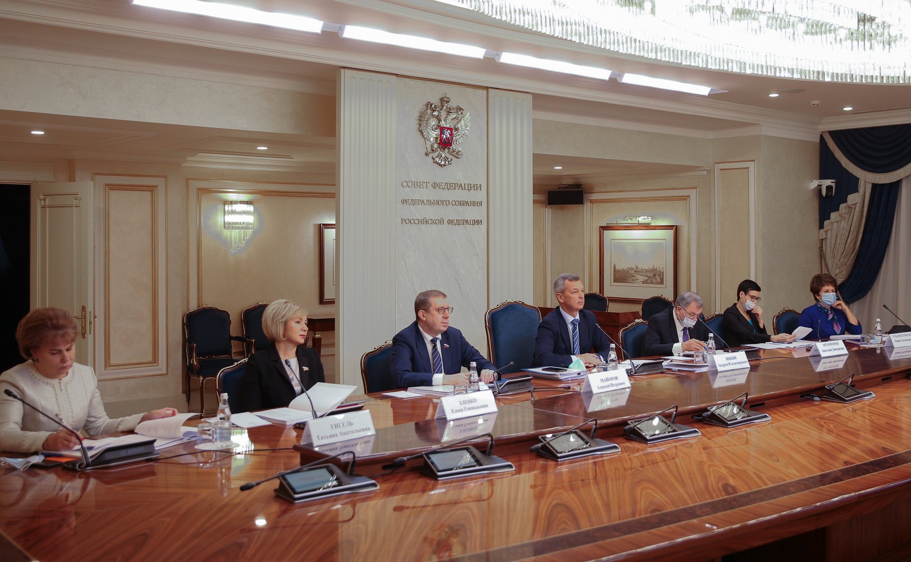 Заседание Совета по вопросам агропромышленного комплекса и природопользования на тему «О совершенствовании законодательного регулирования развития виноградарства и виноделия в РФ»