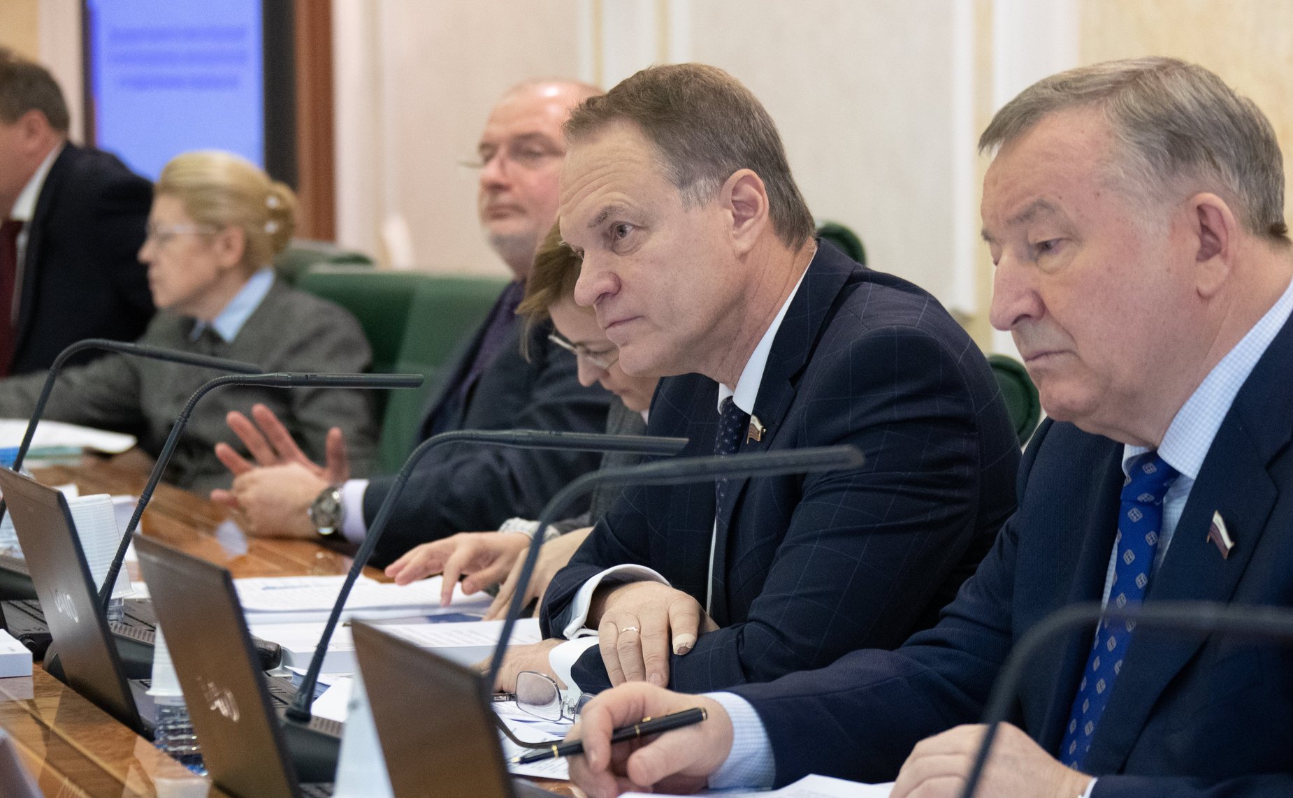 Заседание Комитета СФ по конституционному законодательству и государственному строительству