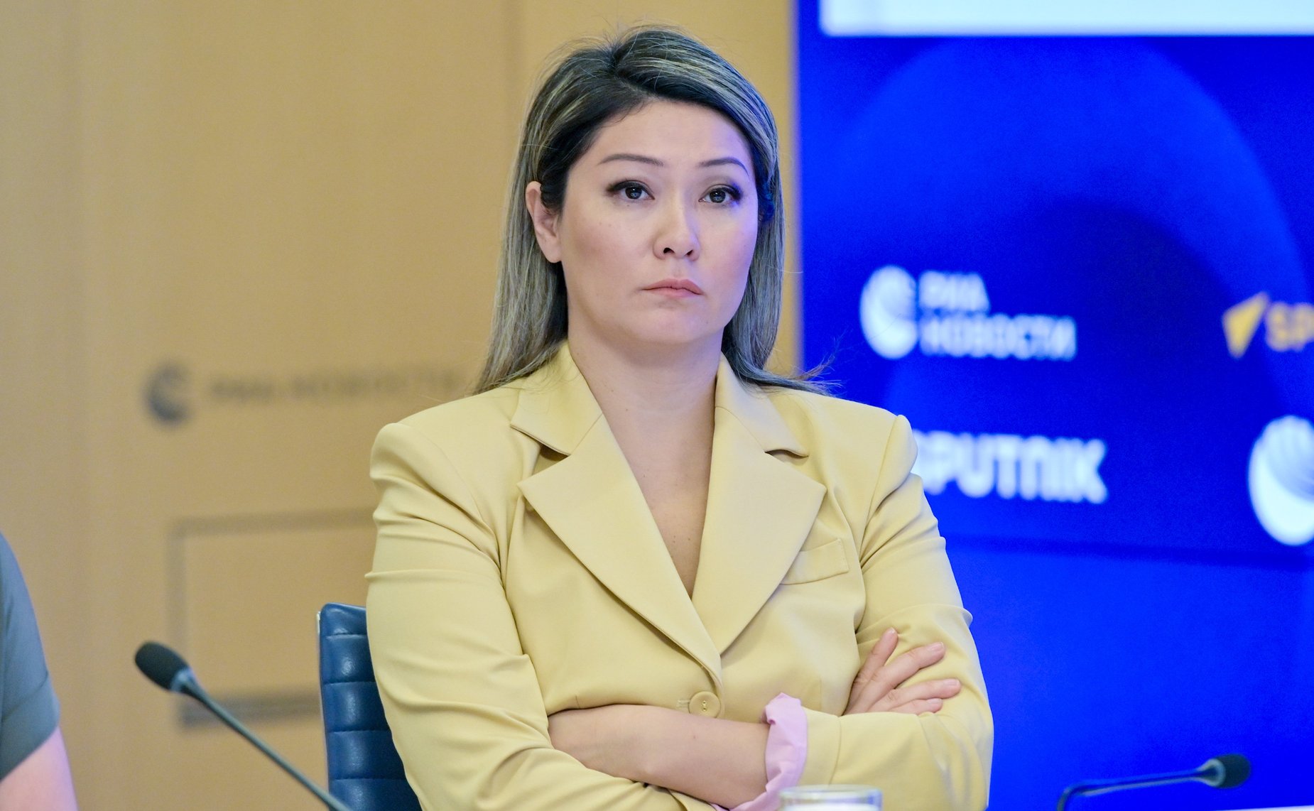 В пресс-центре МИА «Россия сегодня» прошла пресс-конференция по представленному докладу Международного общественного трибунала по преступлениям украинских неонацистов «Пытки российских военнослужащих: свидетельства освобожденных из украинского плена»