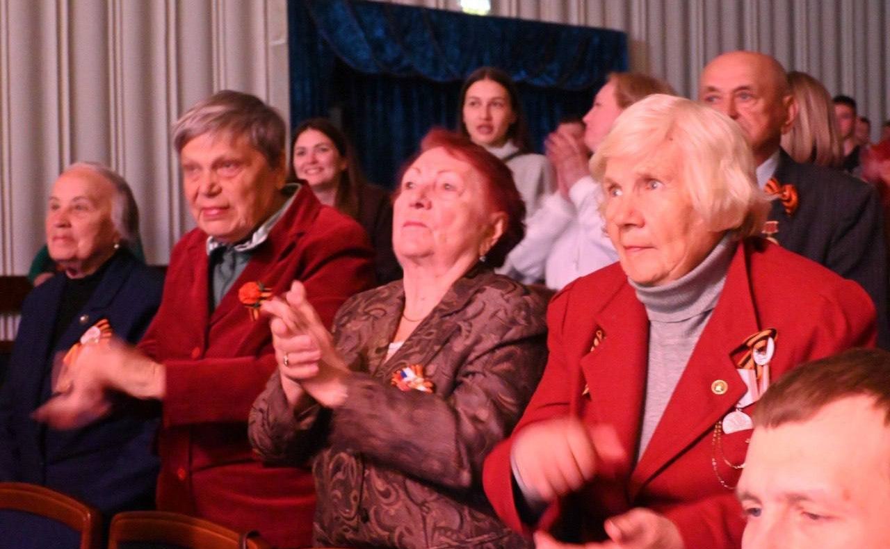 Руслан Смашнев принял участие в праздничных мероприятиях, посвященных 80-летию Великой Победы