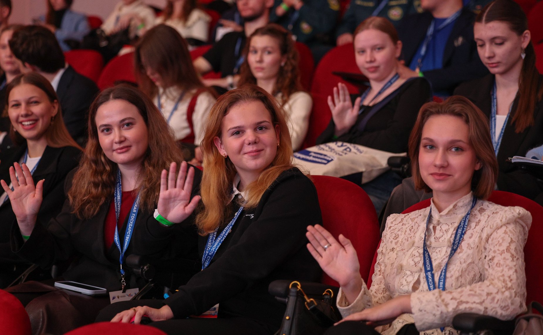 Александр Русаков наградил победителей Всероссийского конкурса студенческих проектов «Российское государство»