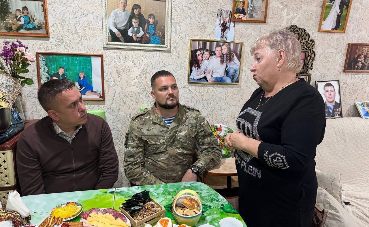 Айрат Гибатдинов поздравил ульяновцев с Днем пожилого человека