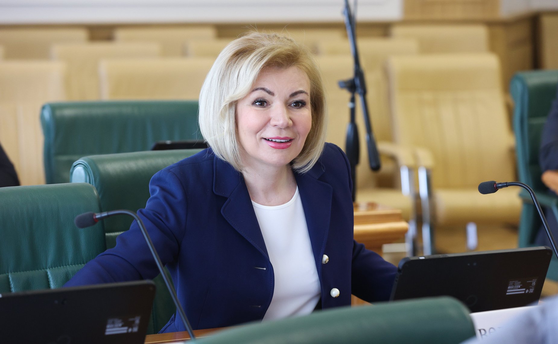 Елена Зленко