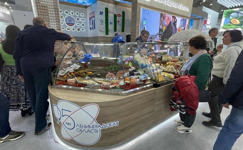 Сергей Мартынов посетил экспозиции 24-й Российской агропромышленной выставки «Золотая осень — 2022»