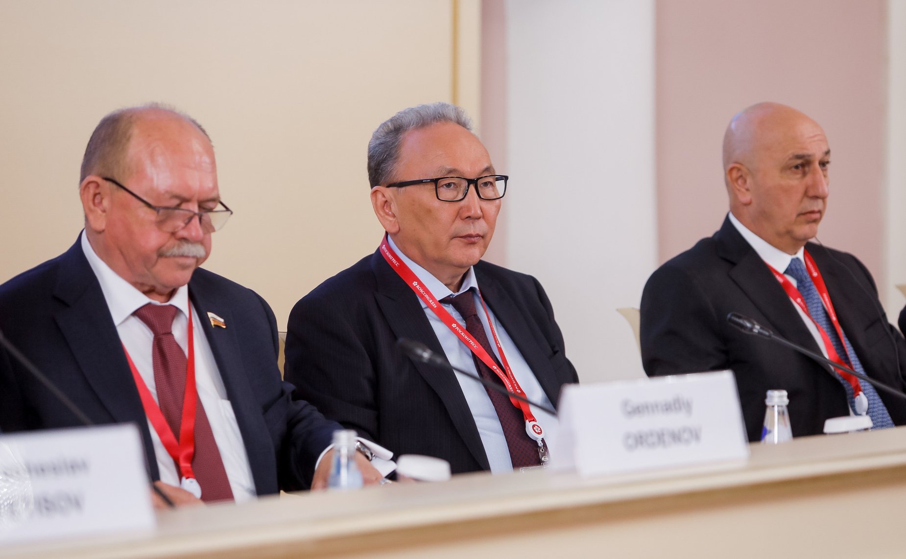 Круглый стол «Климат: новые вызовы столетия» в рамках X Невского международного экологического конгресса