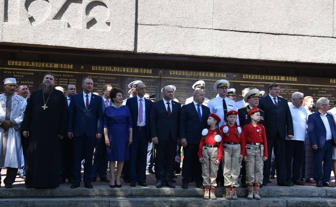 Екатерина Алтабаева приняла участие в мероприятиях, приуроченных ко Дню России и Дню города Севастополя