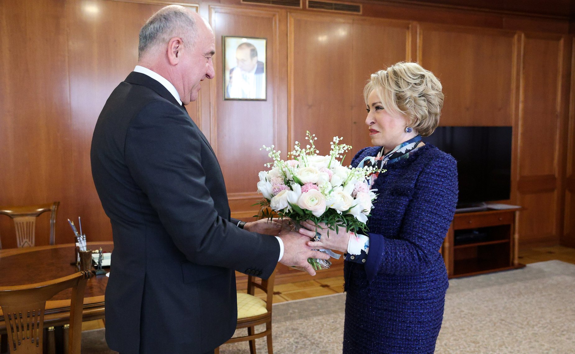 Встреча Председателя Совета Федерации Валентины Матвиенко с главой Карачаево-Черкесской Республики Рашидом Темрезовым