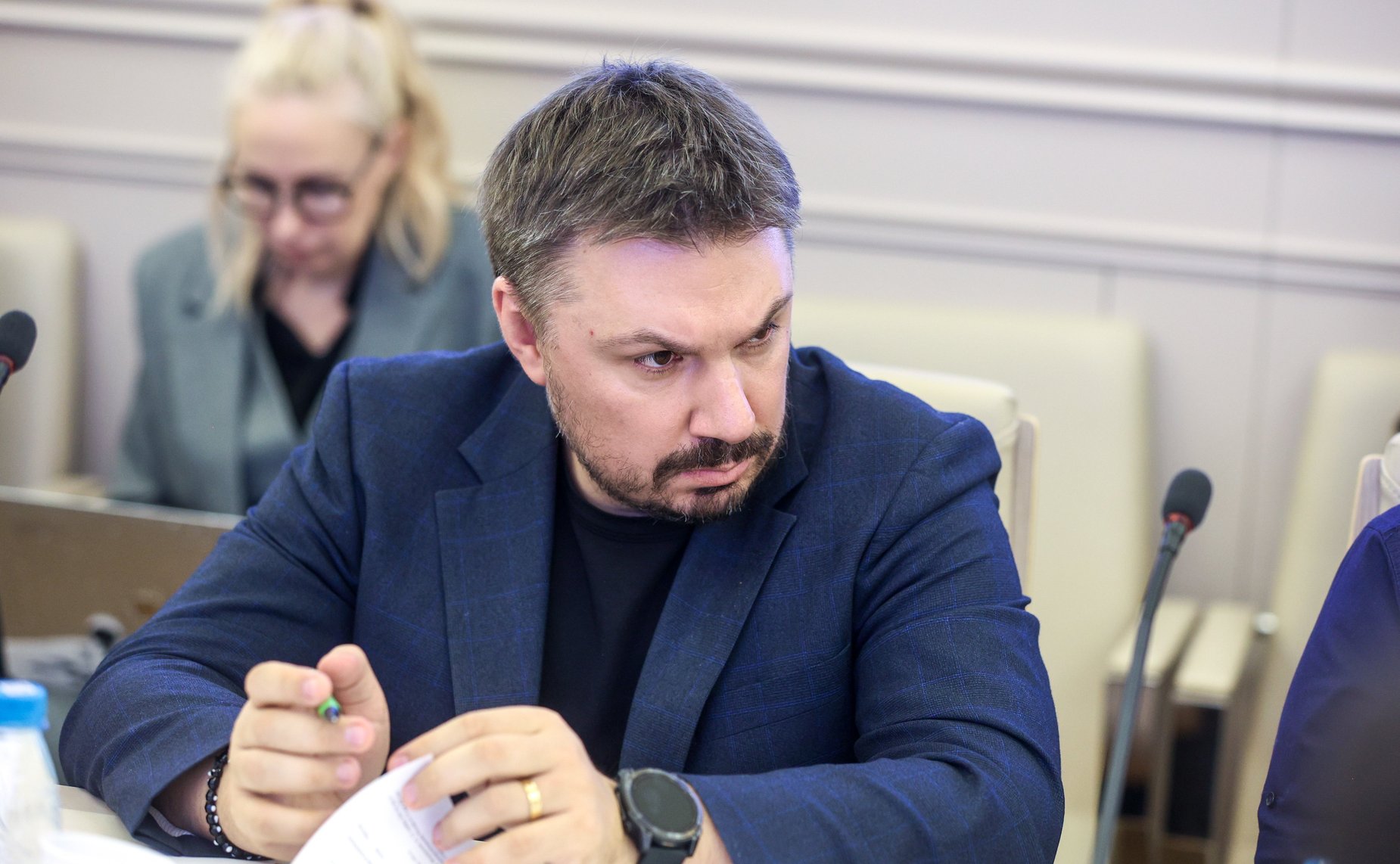 Круглый стол Комитета Совета Федерации по социальной политике «Укрепление патриотического сознания и защита исторической правды: основы и приоритетные задачи»