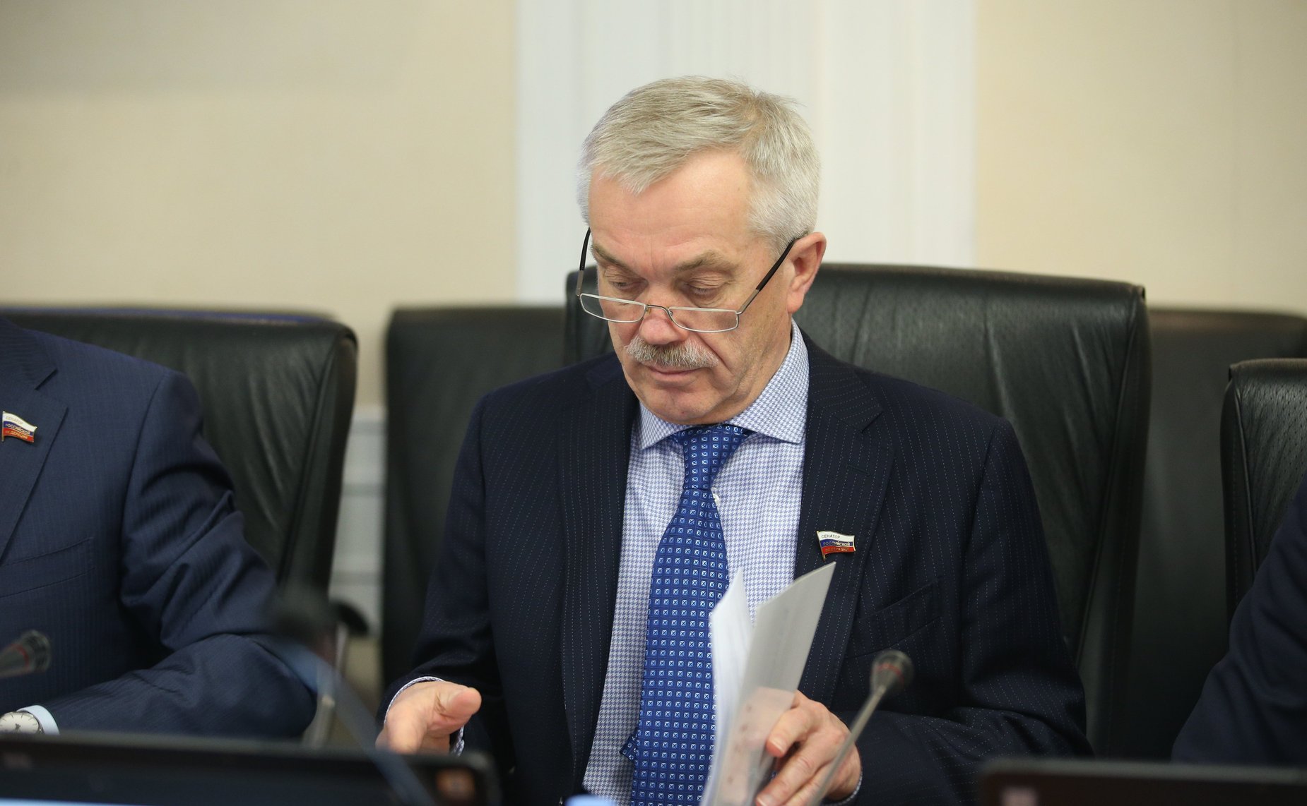 Евгений Савченко