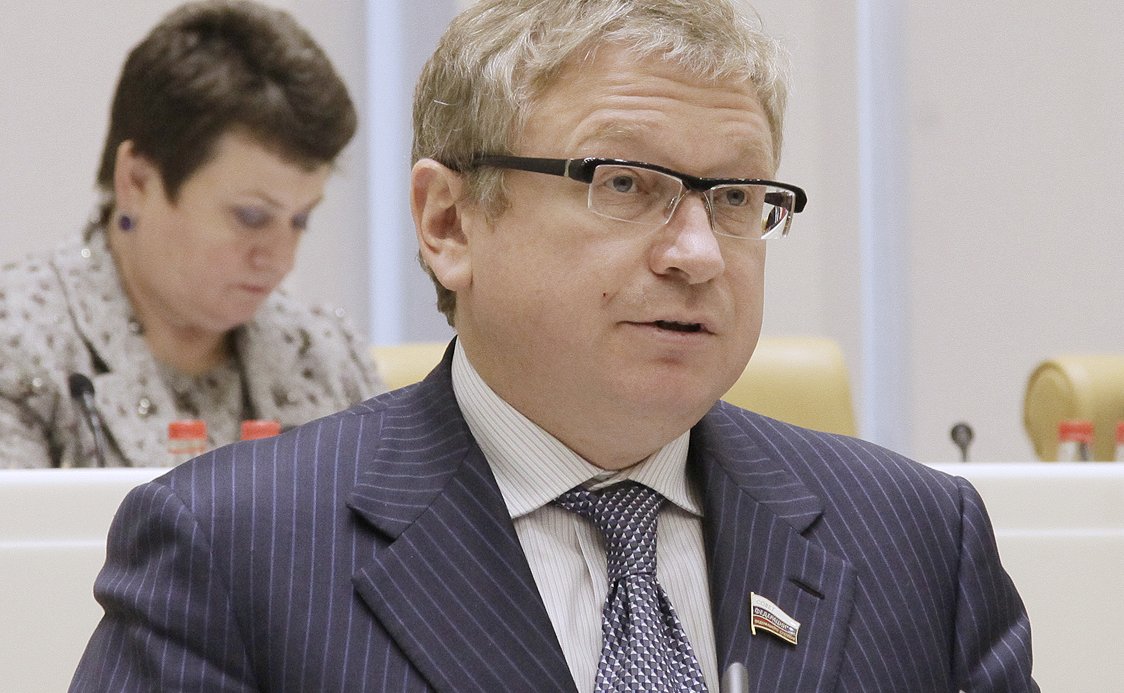 Триста двадцать пятое заседание Совета Федерации