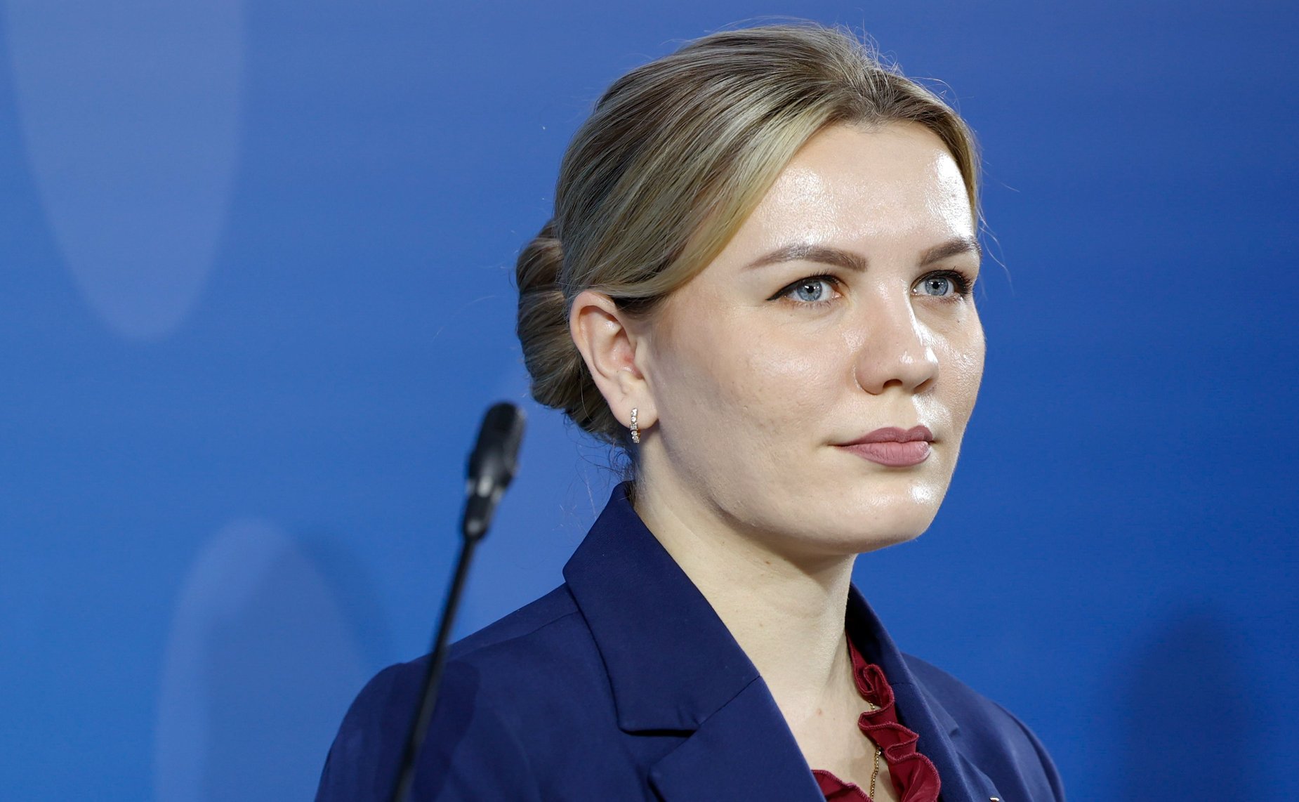 Заседание сессии «Государственная служба: женский взгляд»