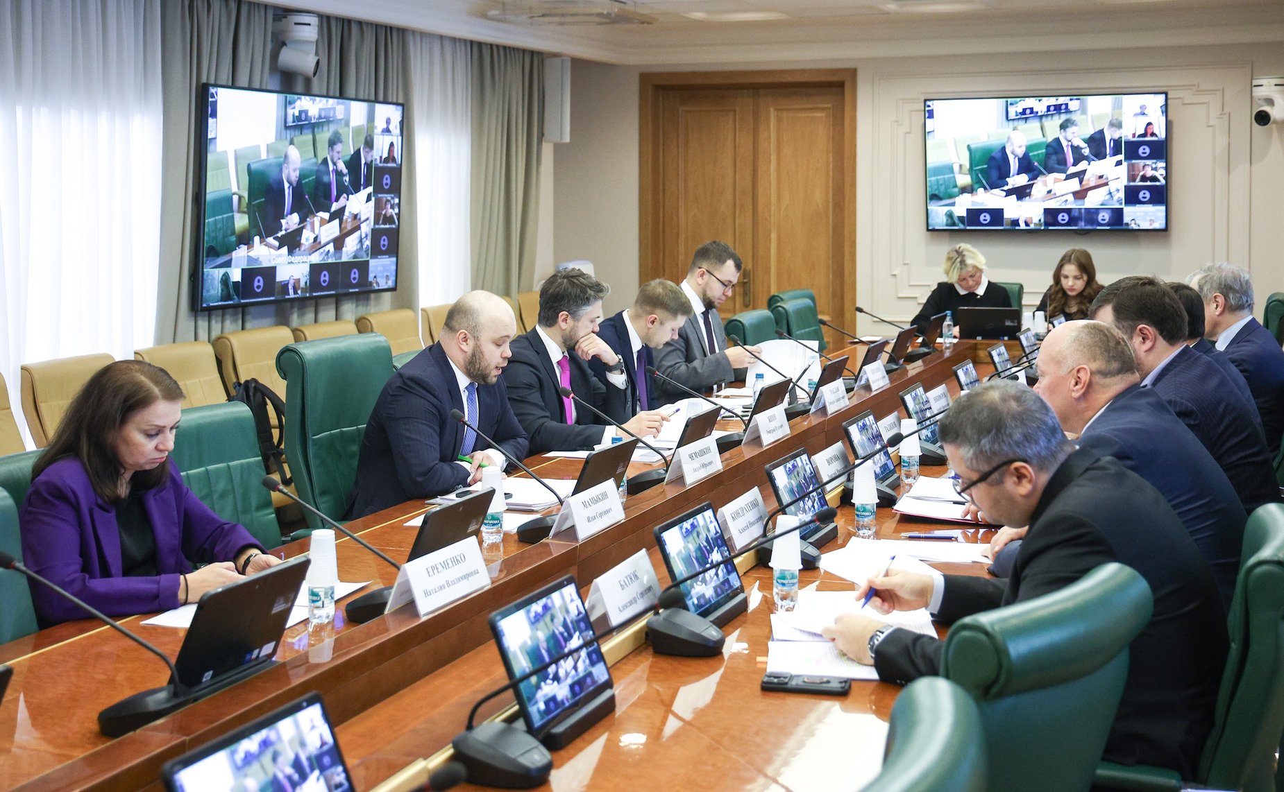 Совещание «Вопросы выполнения плана мероприятий по реализации Стратегии устойчивого развития Приазовья до 2040 года»